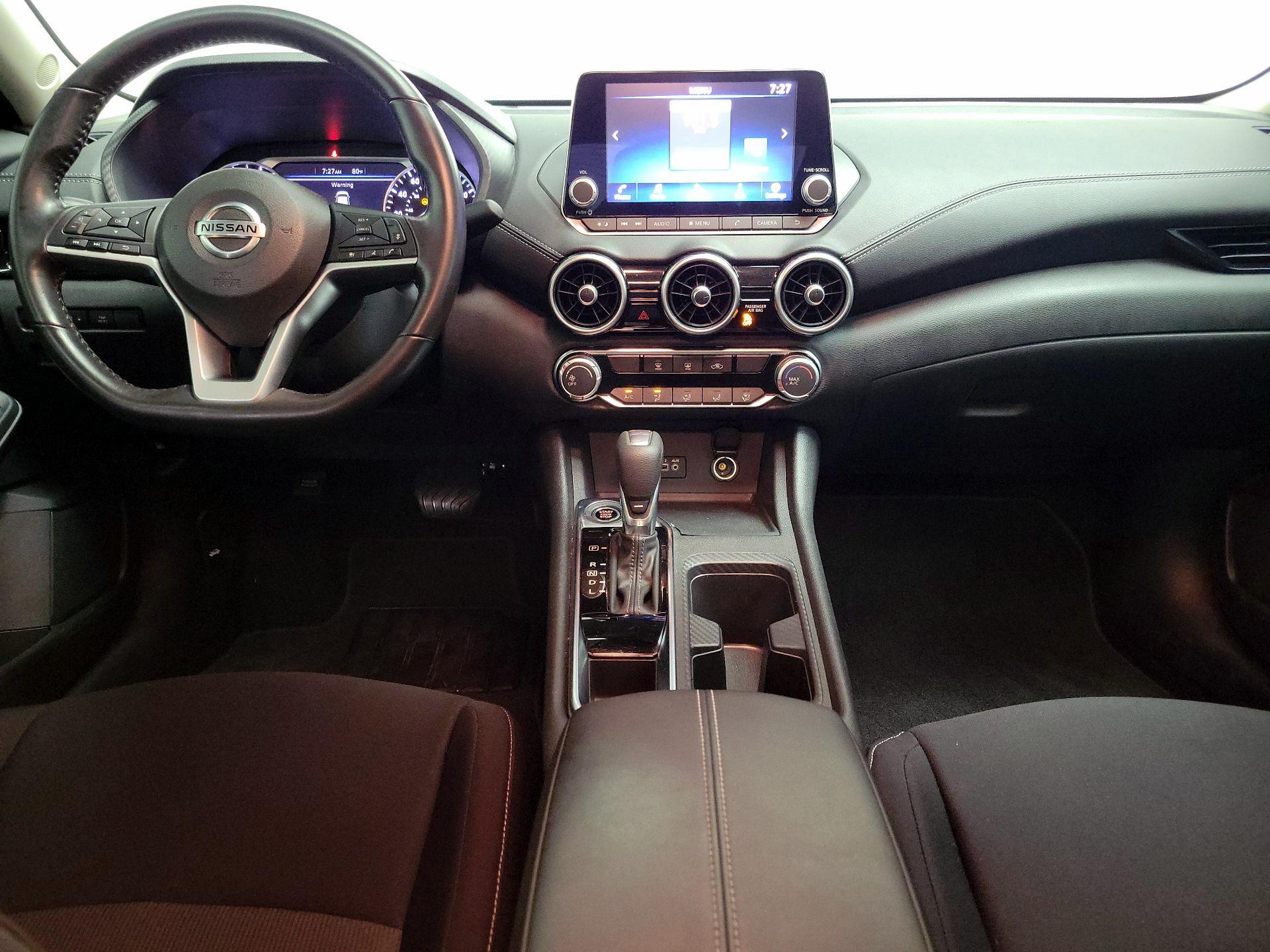 Thumbnail: 2022 Nissan Sentra - 9