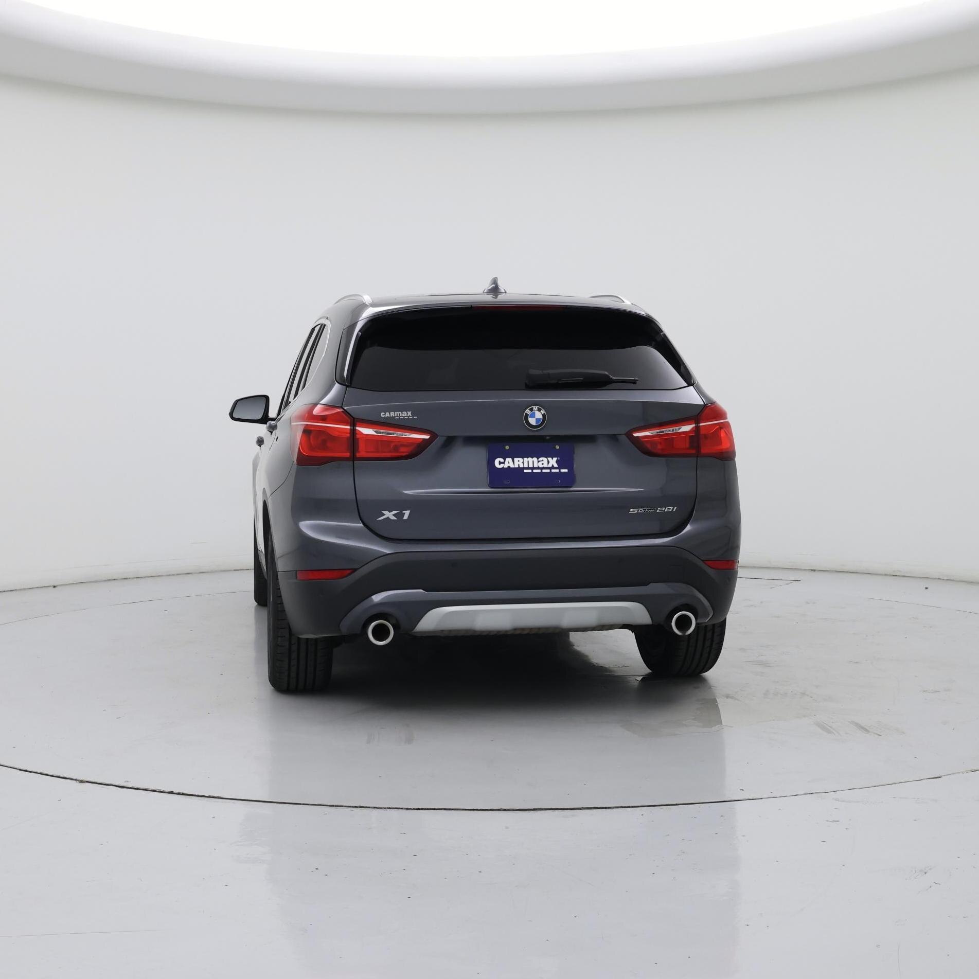 Thumbnail: 2020 BMW X1 - 6