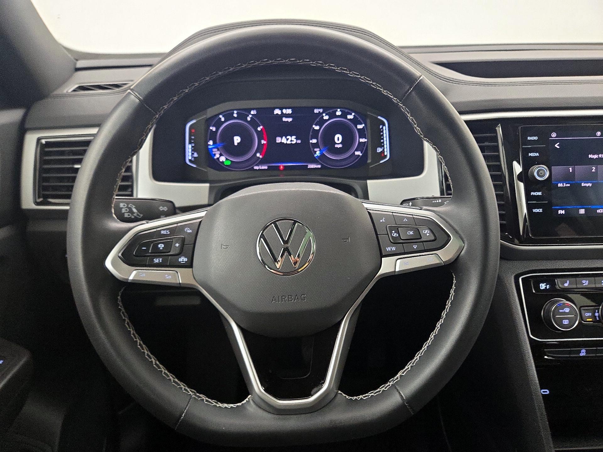 Thumbnail: 2022 Volkswagen Atlas - 10
