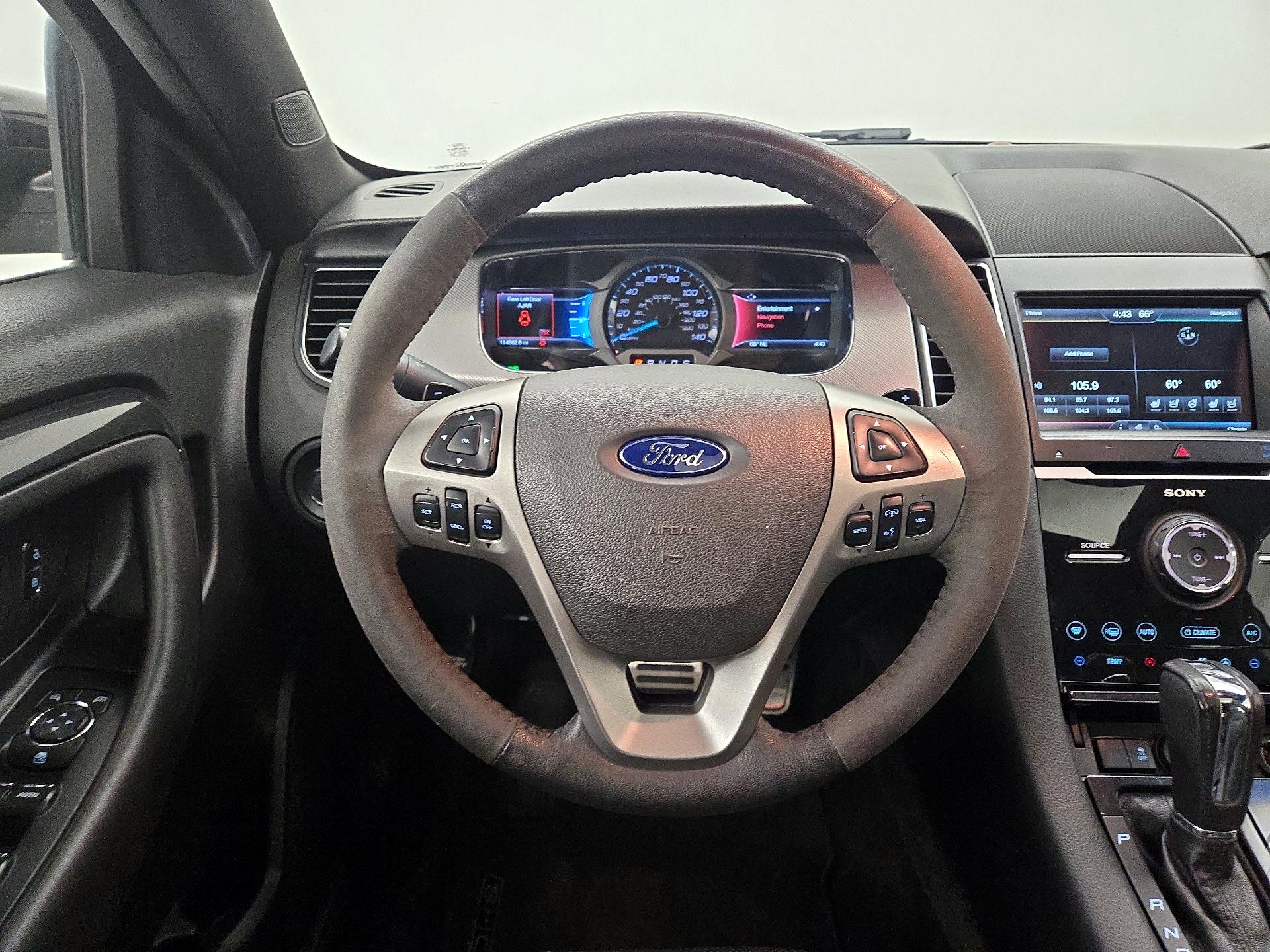 Thumbnail: 2015 Ford Taurus - 10