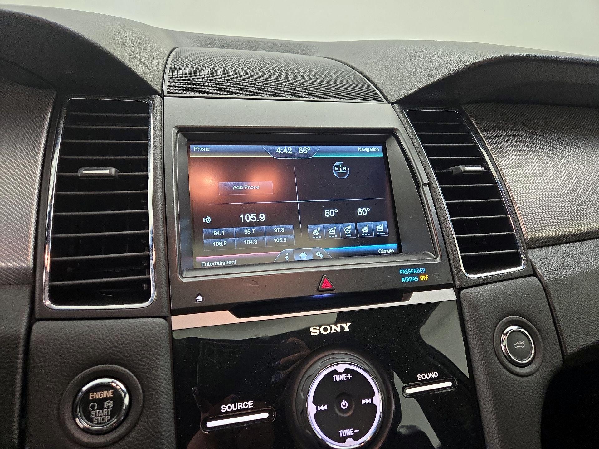 Thumbnail: 2015 Ford Taurus - 15