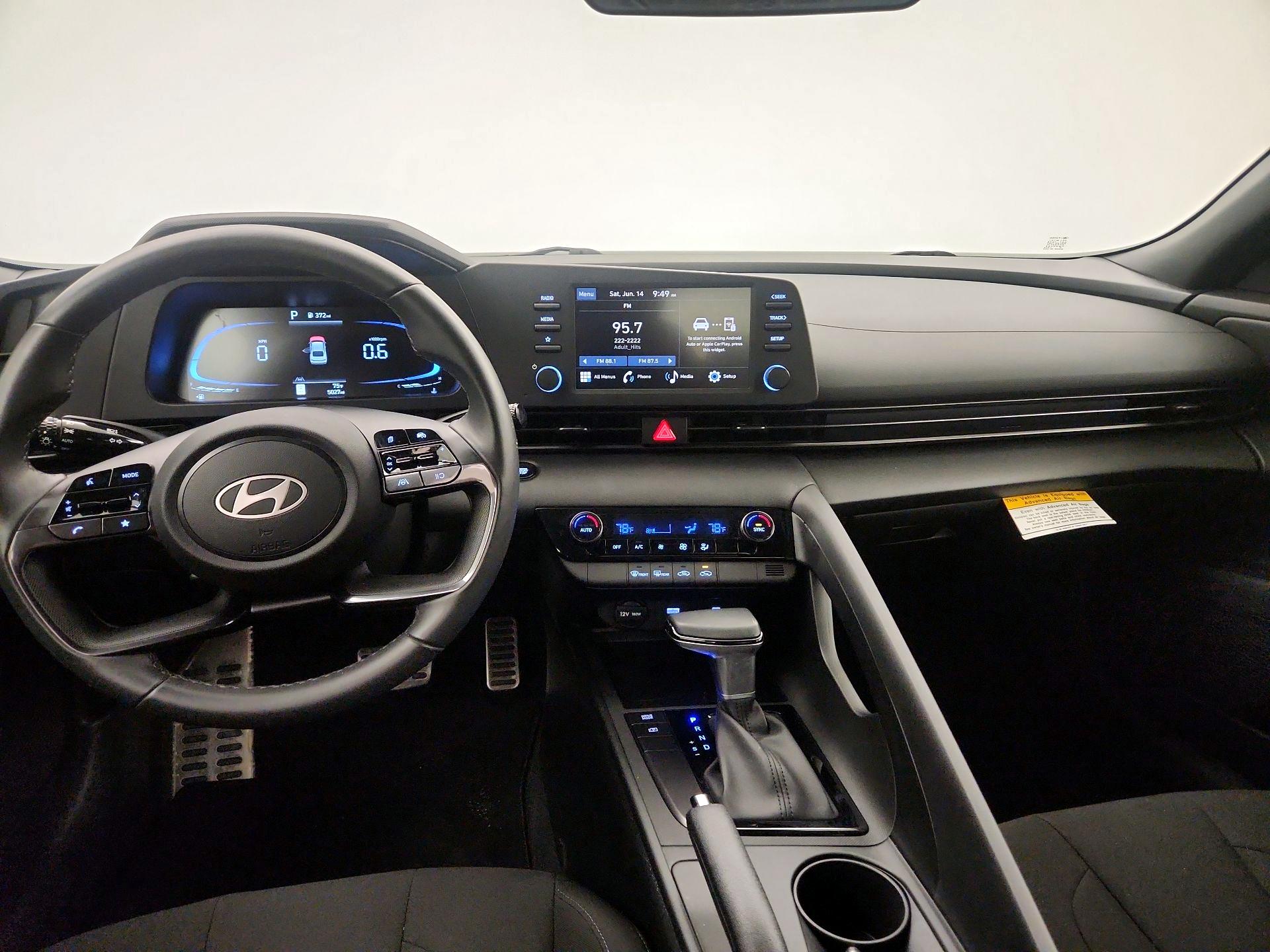 Thumbnail: 2025 Hyundai Elantra - 9