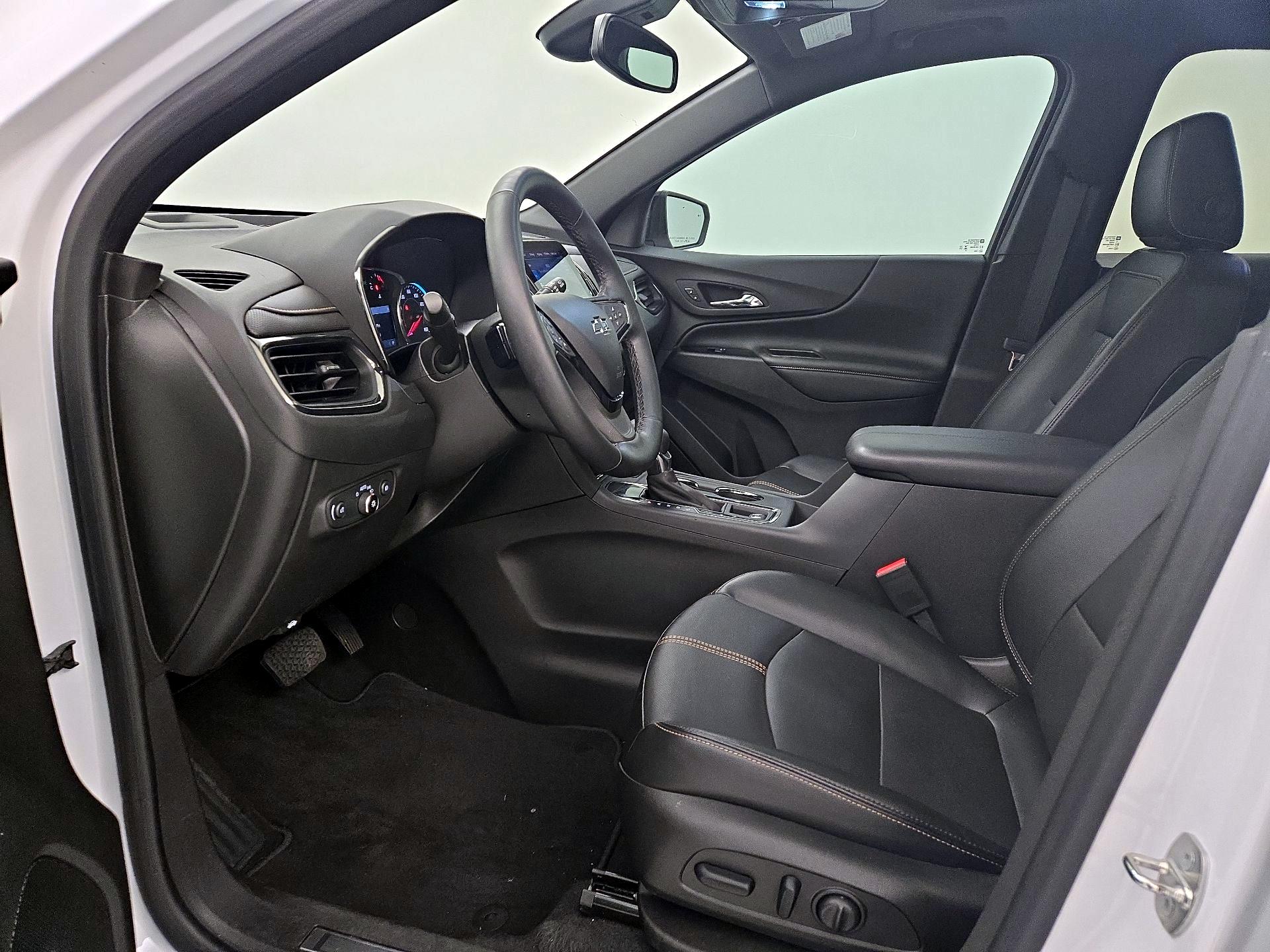 Thumbnail: 2024 Chevrolet Equinox - 11