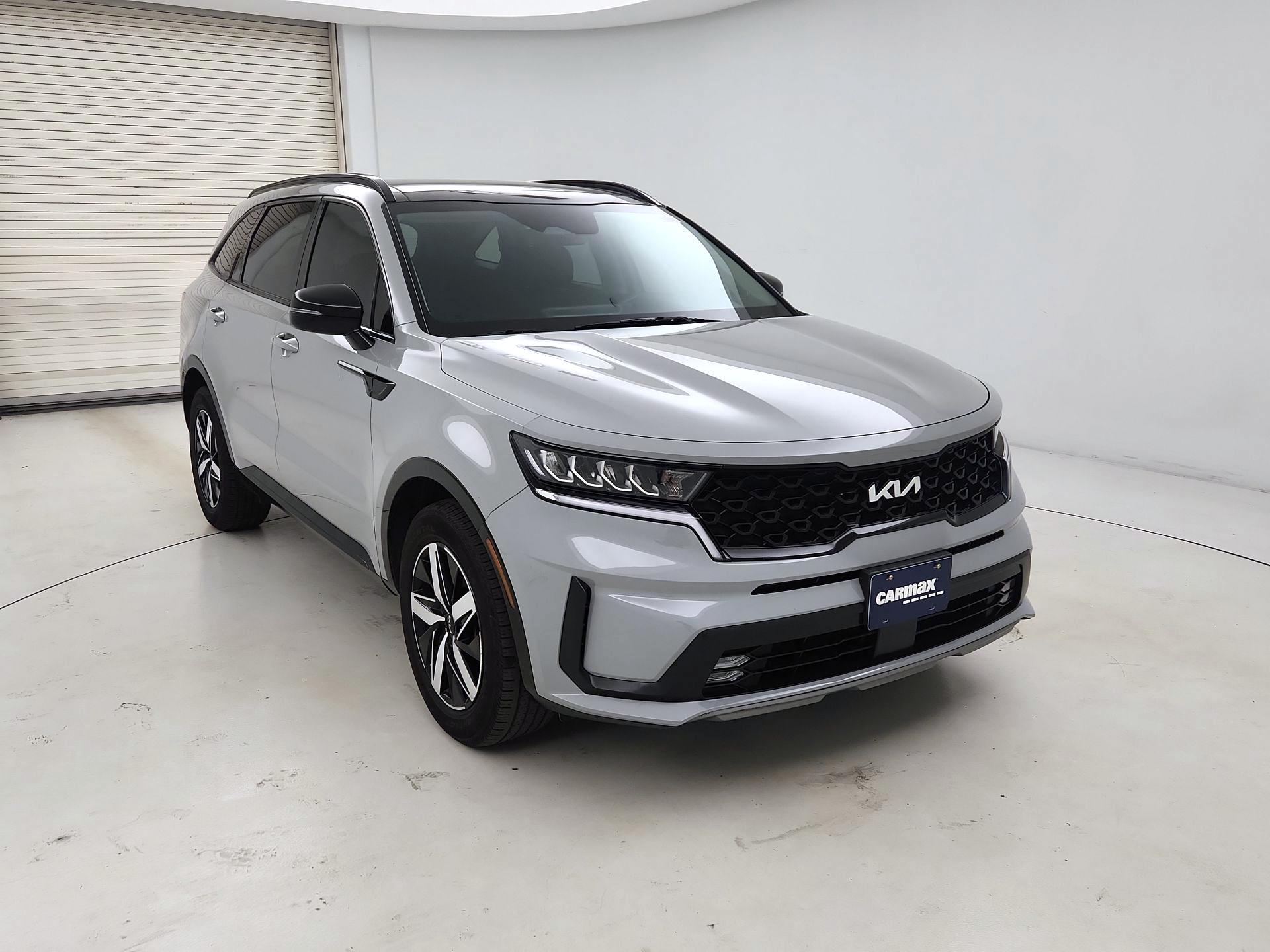 Thumbnail: 2022 Kia Sorento - 1