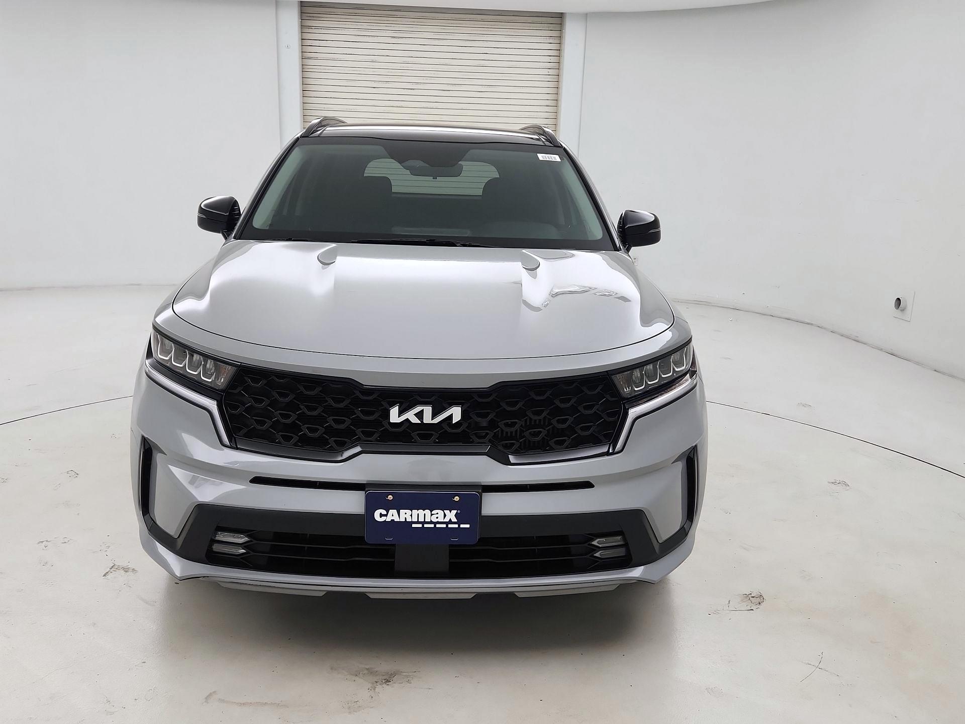 Thumbnail: 2022 Kia Sorento - 2