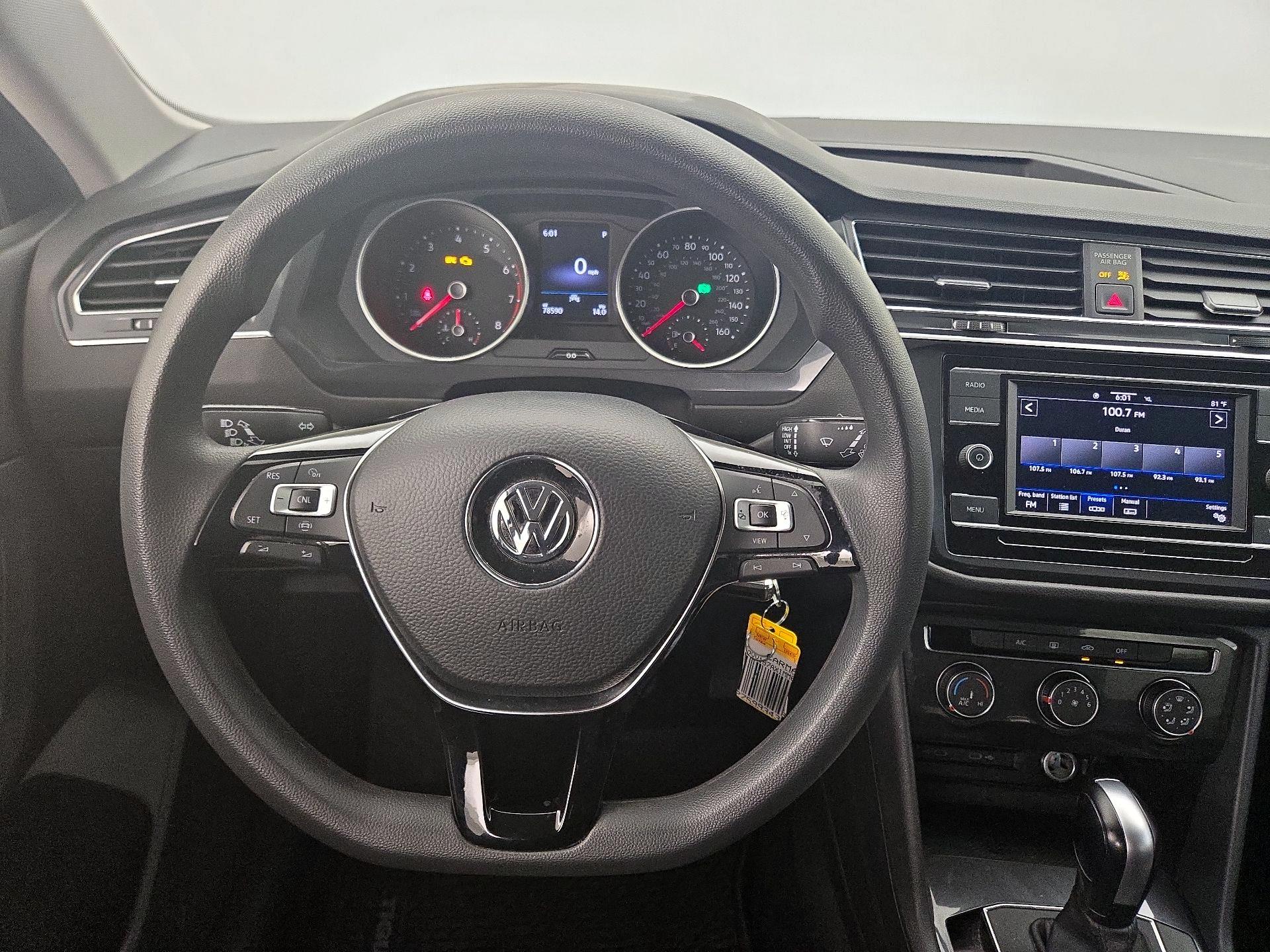 Thumbnail: 2021 Volkswagen Tiguan - 10