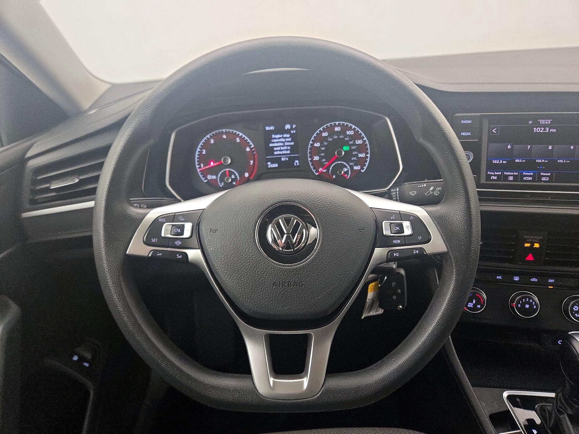 Thumbnail: 2021 Volkswagen Jetta - 10