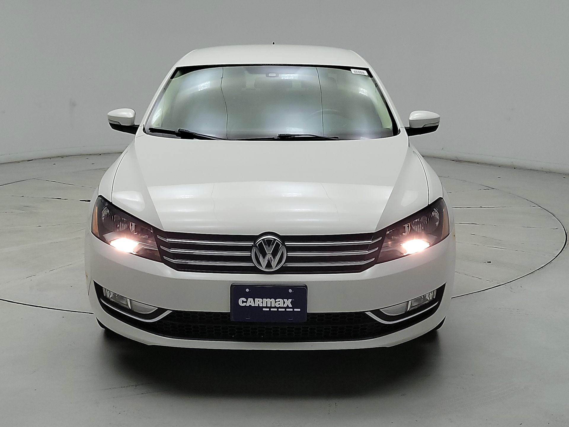 Thumbnail: 2015 Volkswagen Passat - 2
