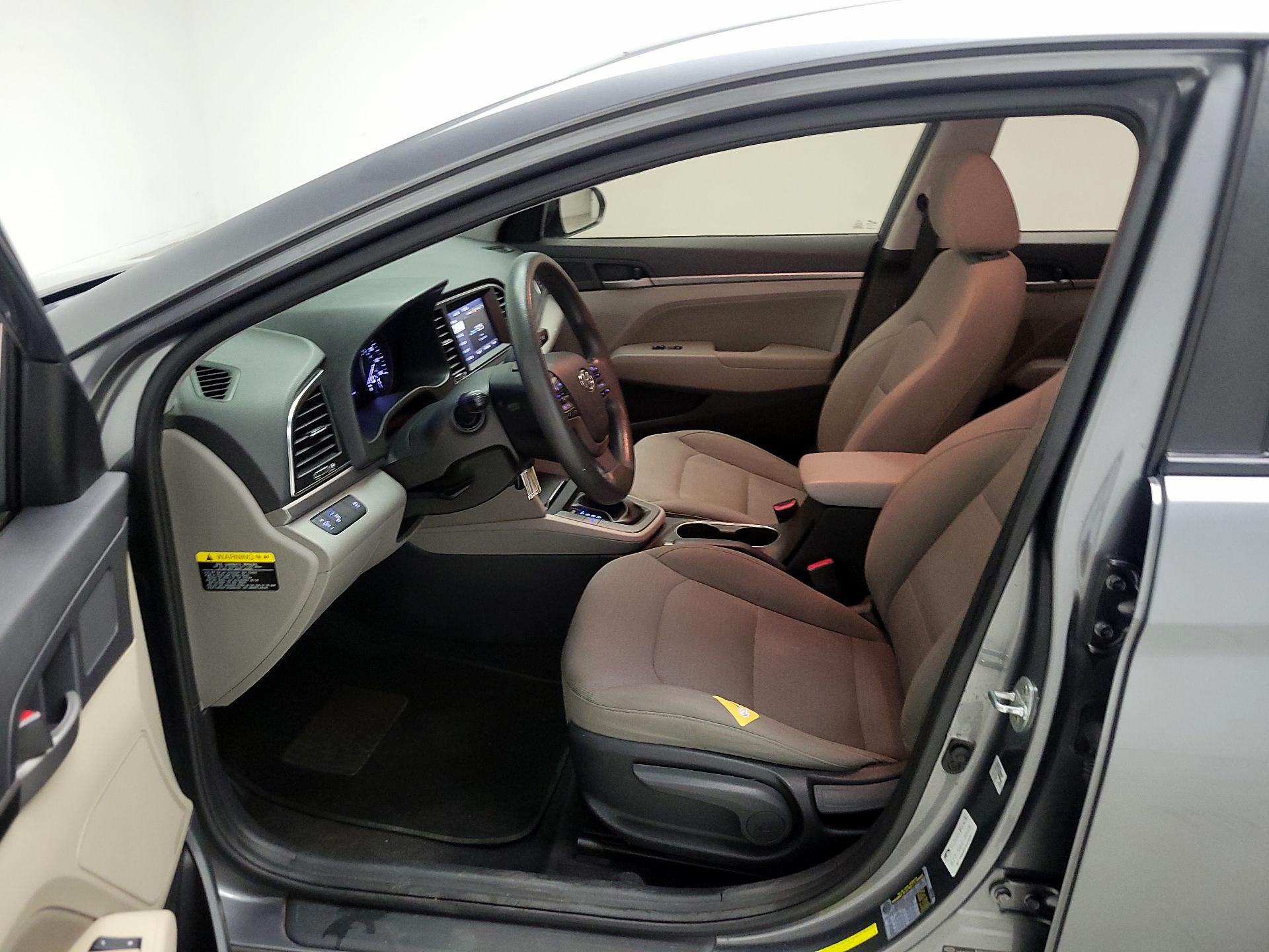 Thumbnail: 2018 Hyundai Elantra - 11