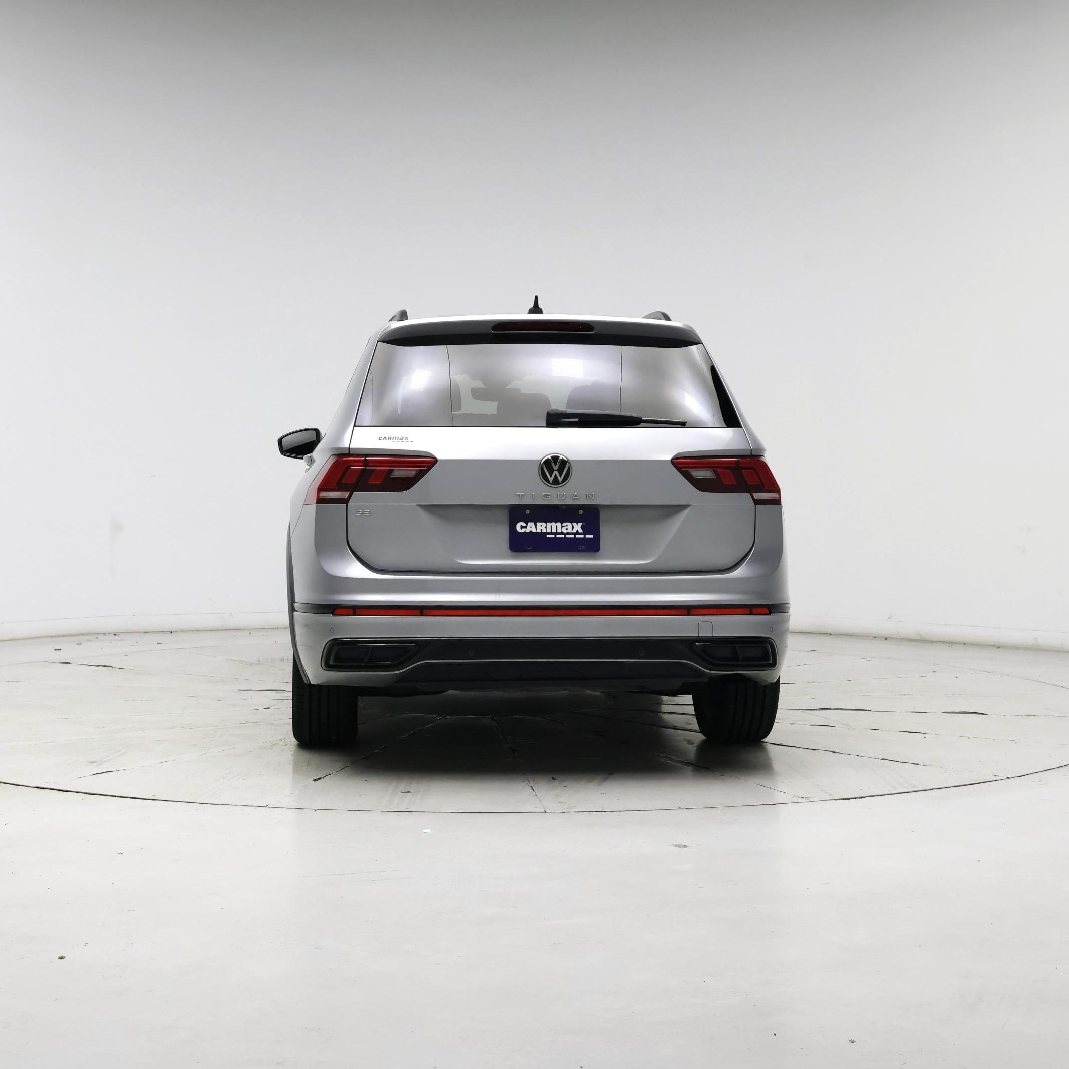 Thumbnail: 2022 Volkswagen Tiguan - 6