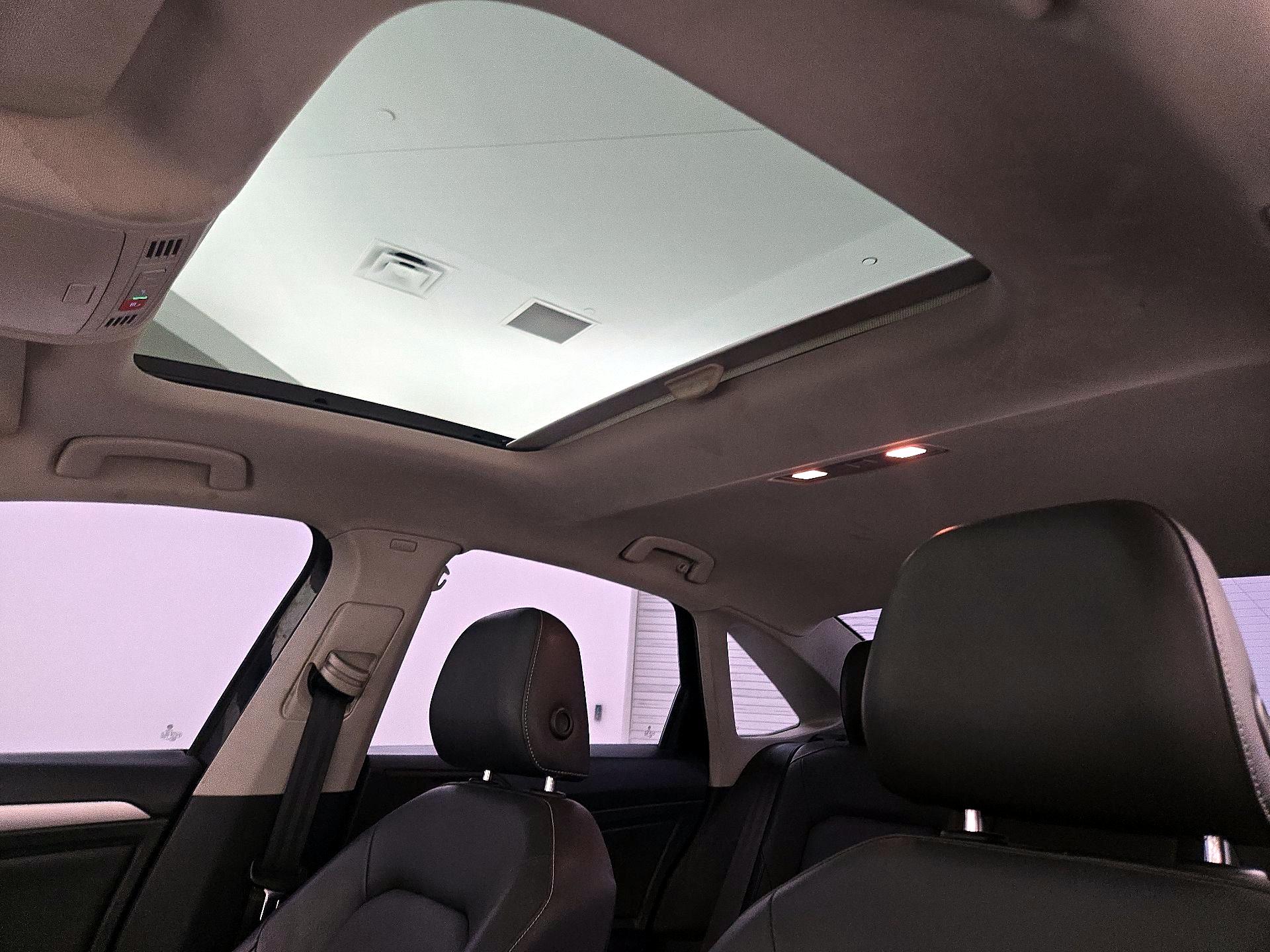 Thumbnail: 2021 Volkswagen Jetta - 19