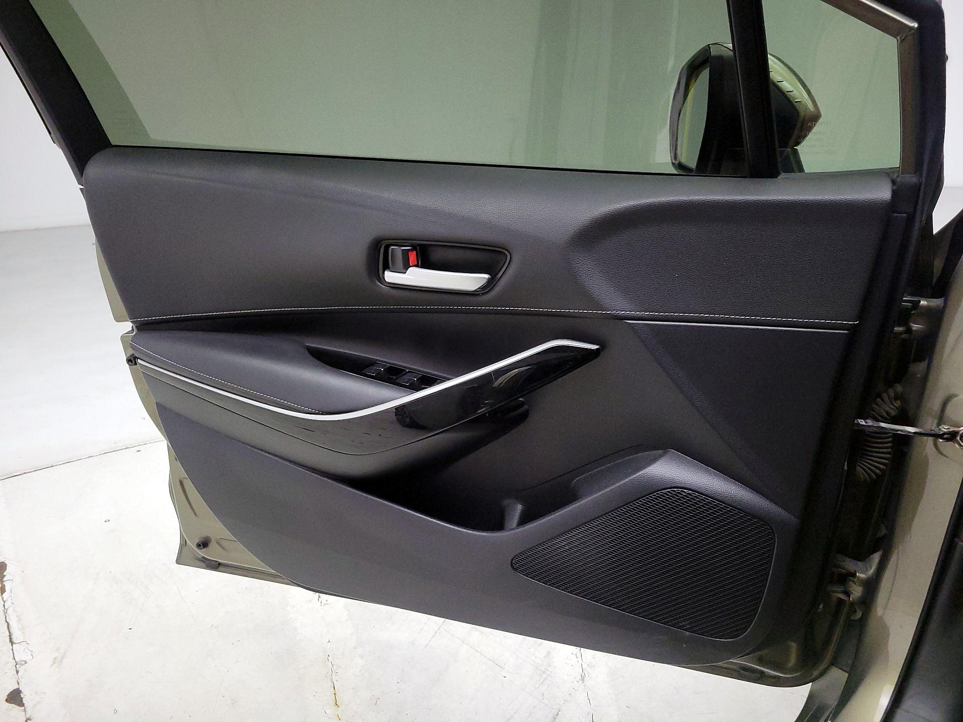 Thumbnail: 2019 Toyota Corolla - 10