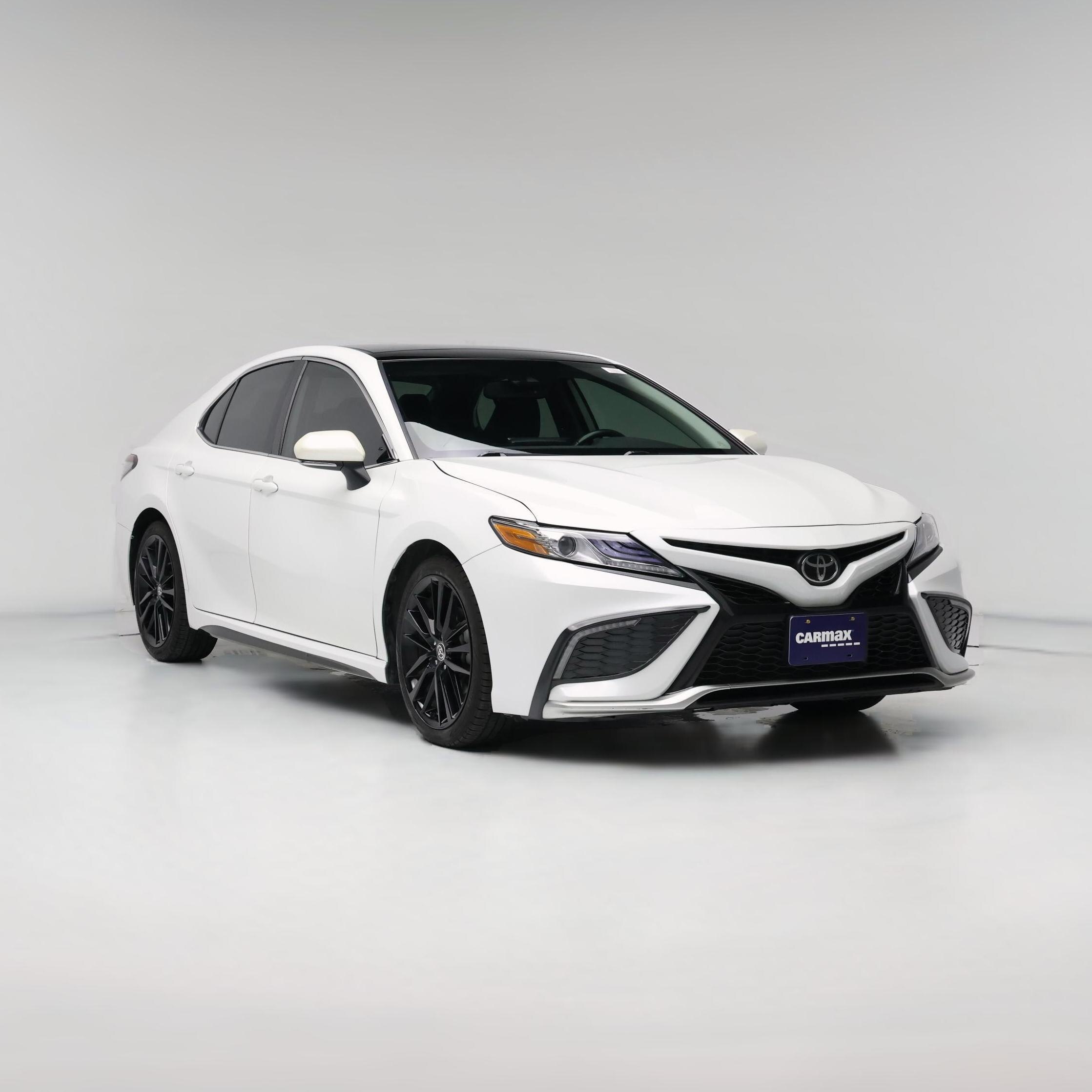 Thumbnail: 2022 Toyota Camry - 1