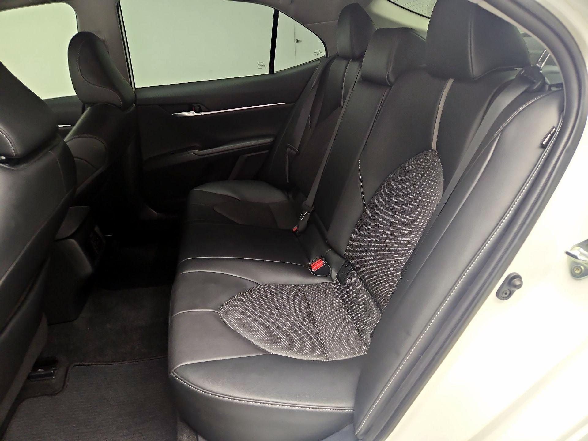 Thumbnail: 2022 Toyota Camry - 20