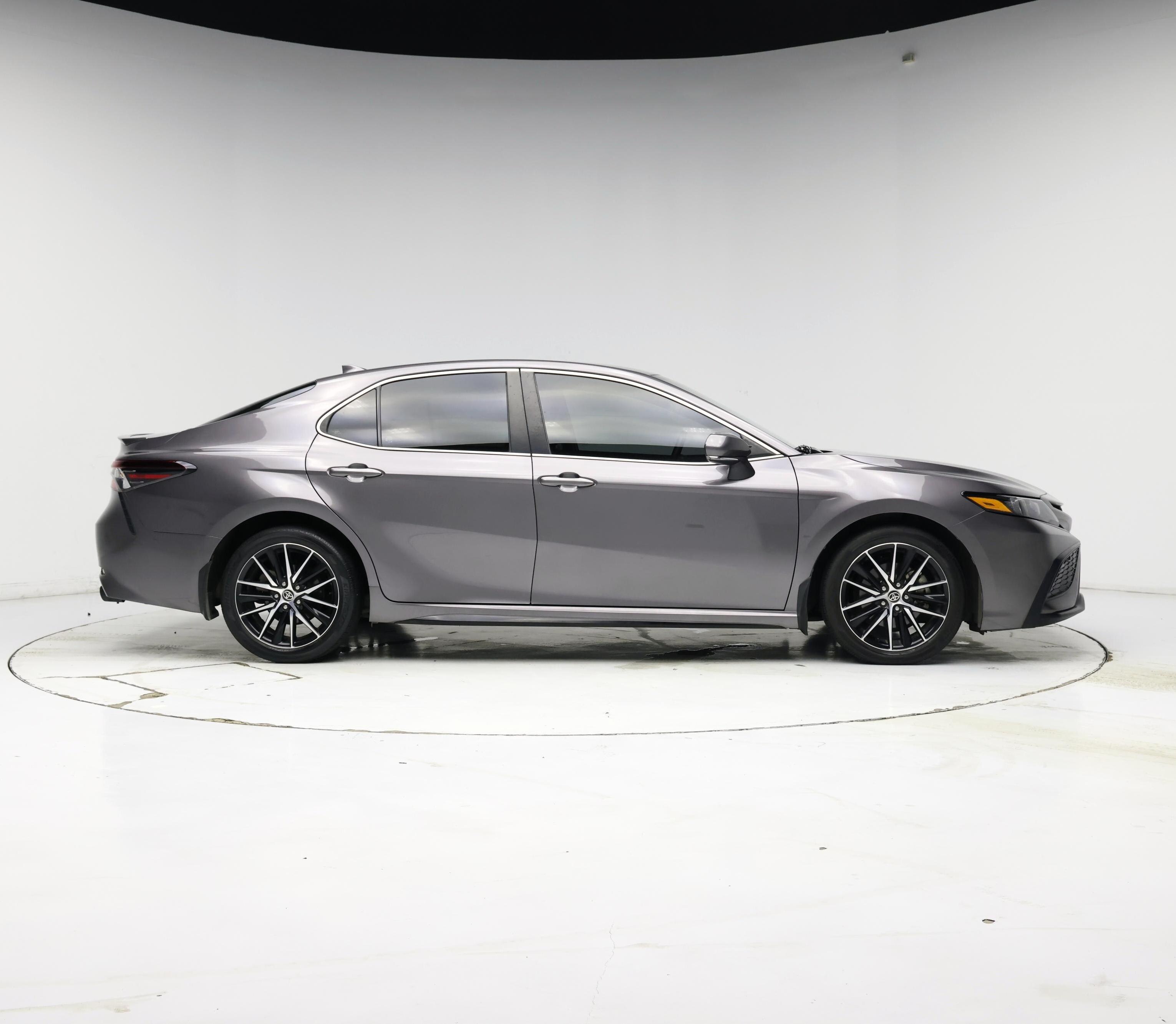 Thumbnail: 2023 Toyota Camry - 7