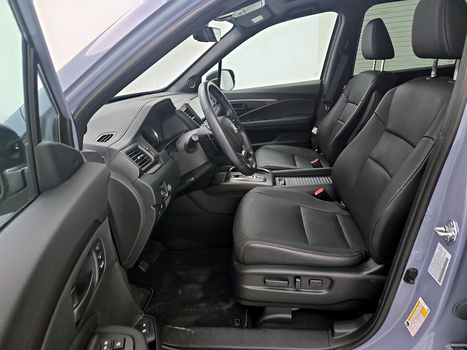 Thumbnail: 2023 Honda Passport - 11