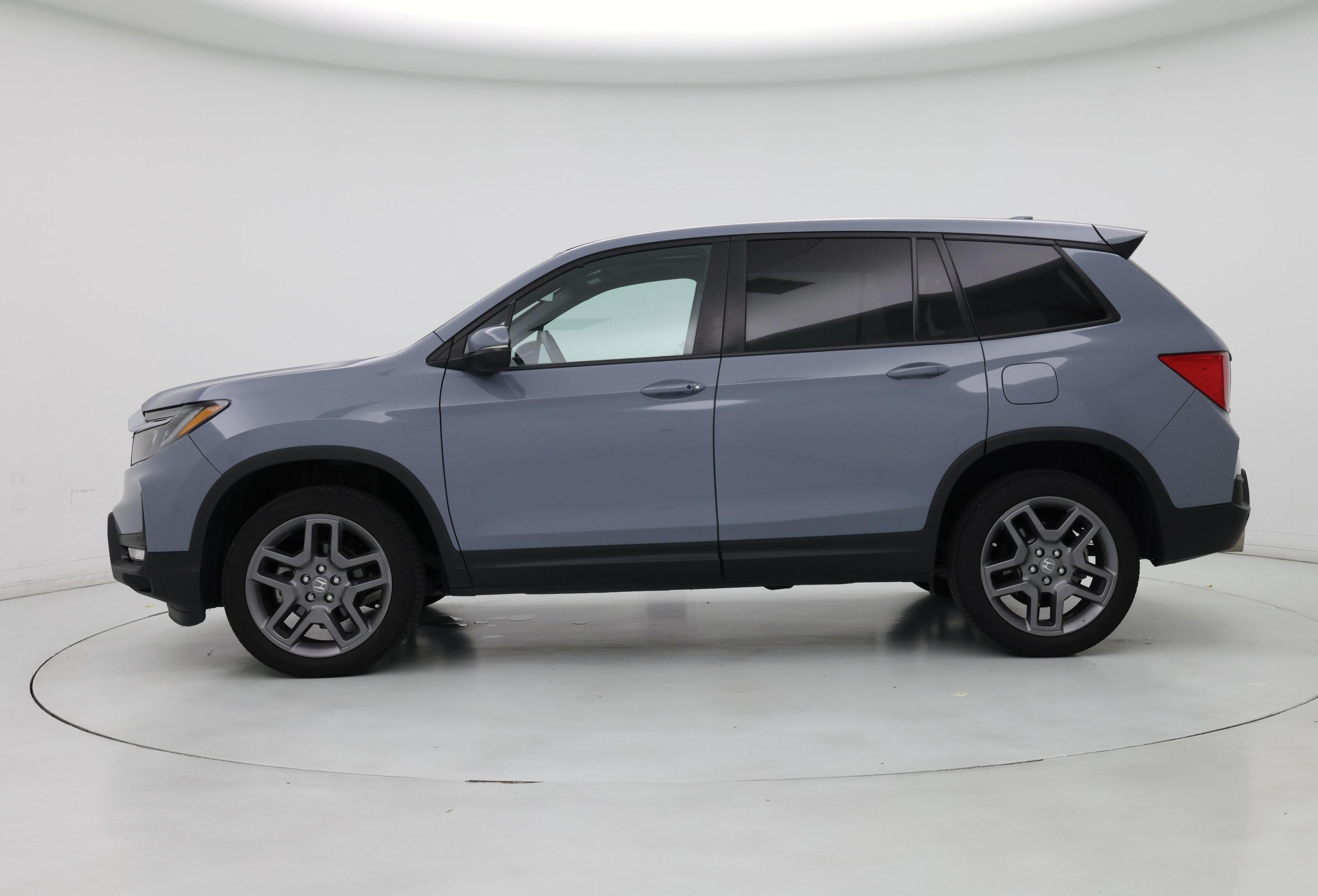 Thumbnail: 2023 Honda Passport - 3