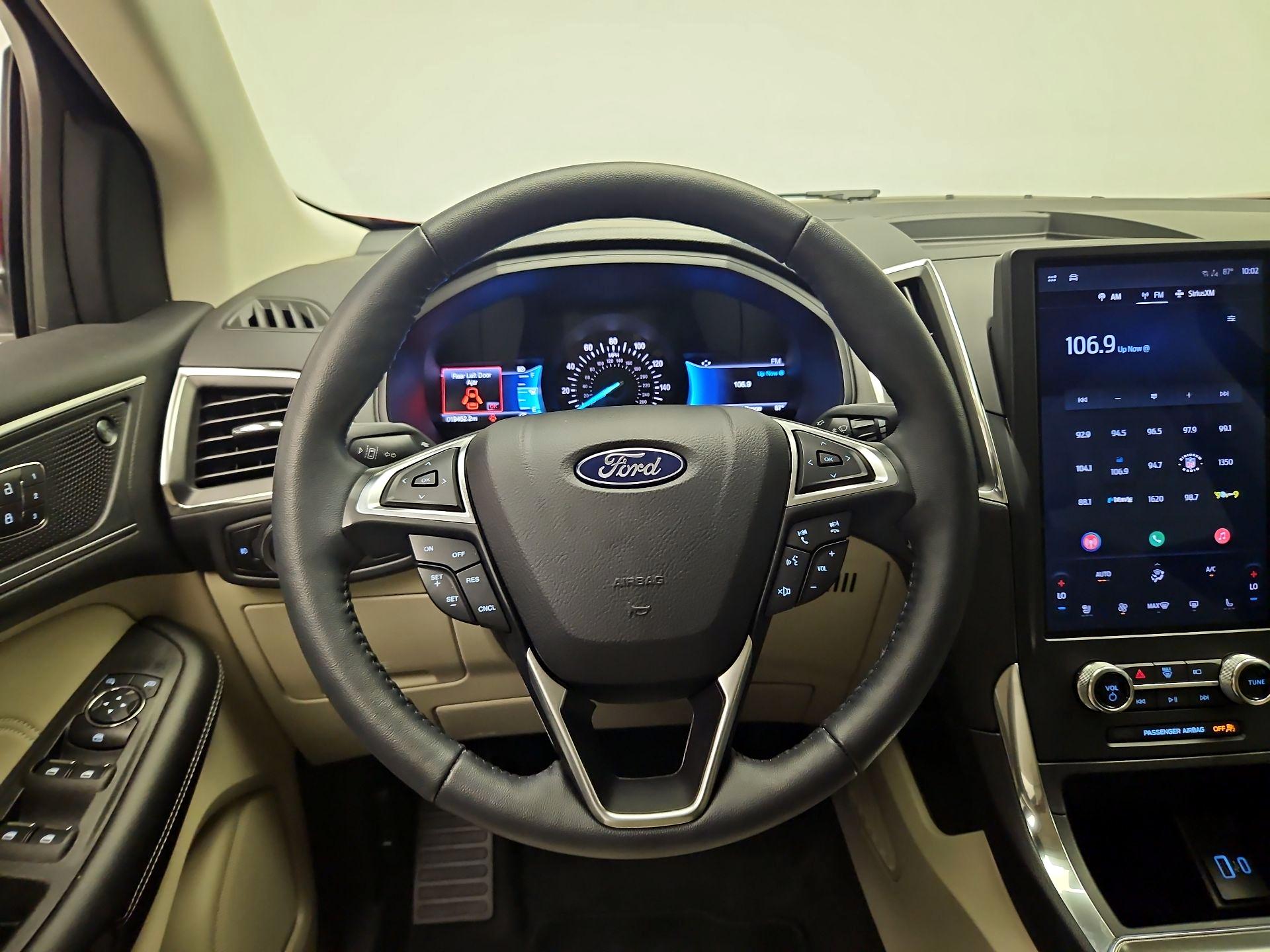 Thumbnail: 2023 Ford Edge - 10