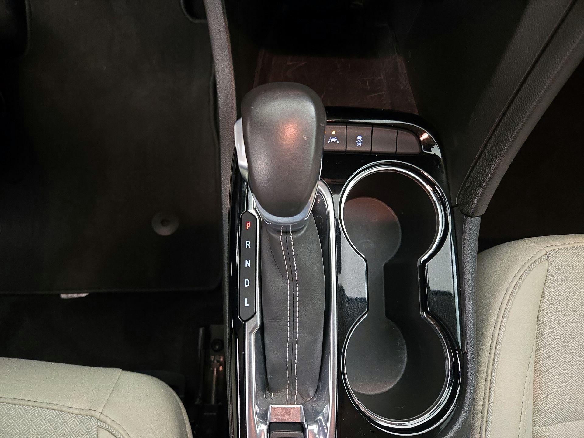 Thumbnail: 2020 Buick Encore GX - 17