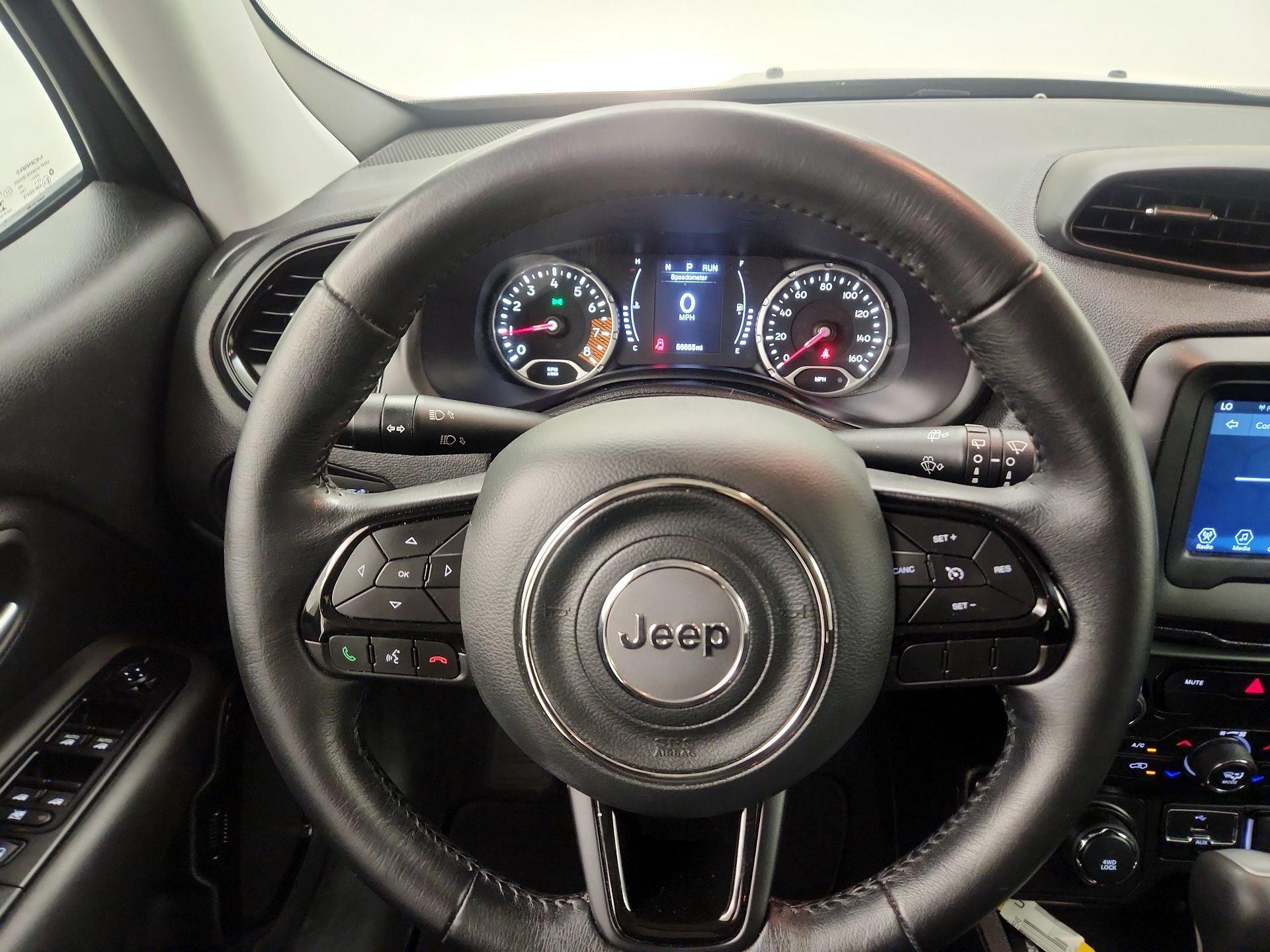 Thumbnail: 2020 Jeep Renegade - 10