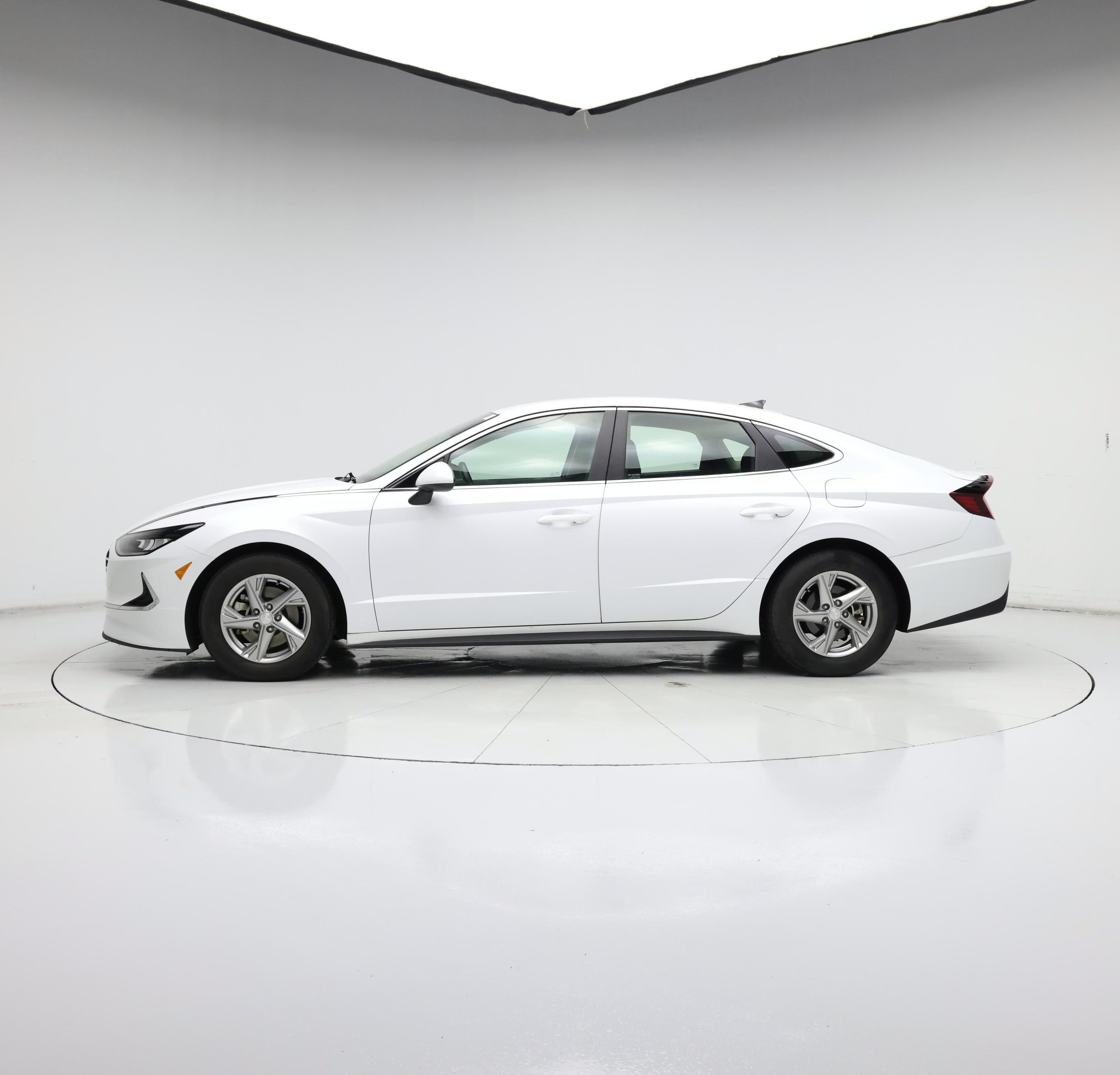 Thumbnail: 2021 Hyundai Sonata - 3