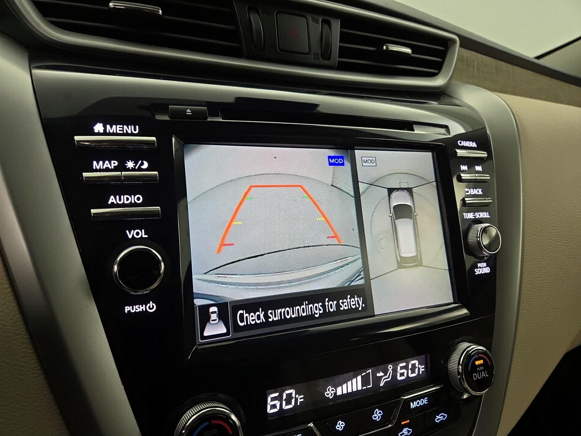 Thumbnail: 2020 Nissan Murano - 15