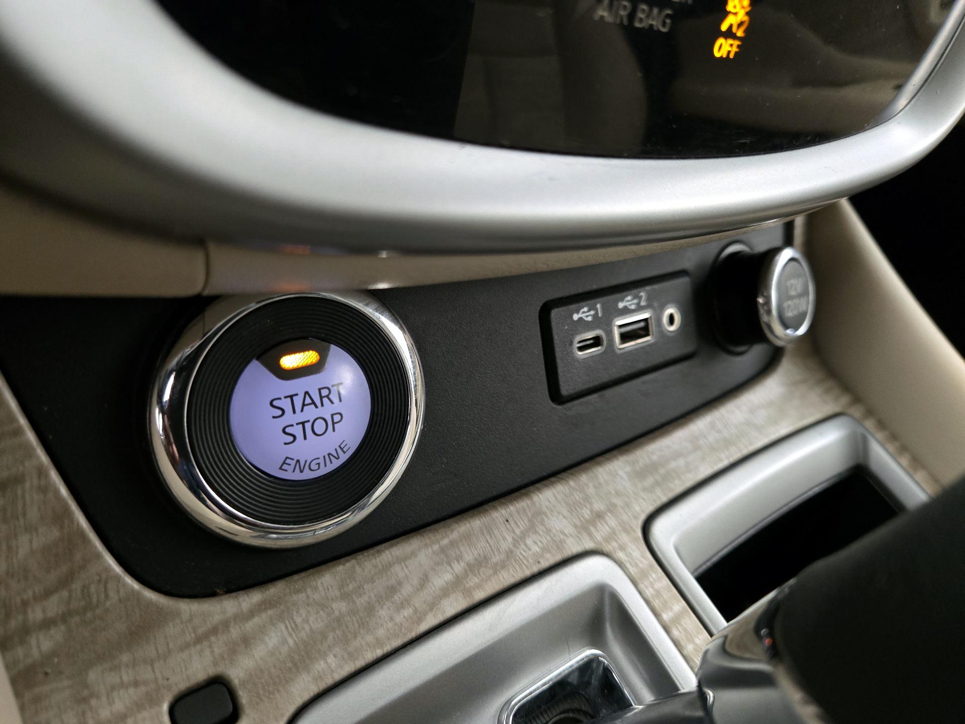 Thumbnail: 2020 Nissan Murano - 19