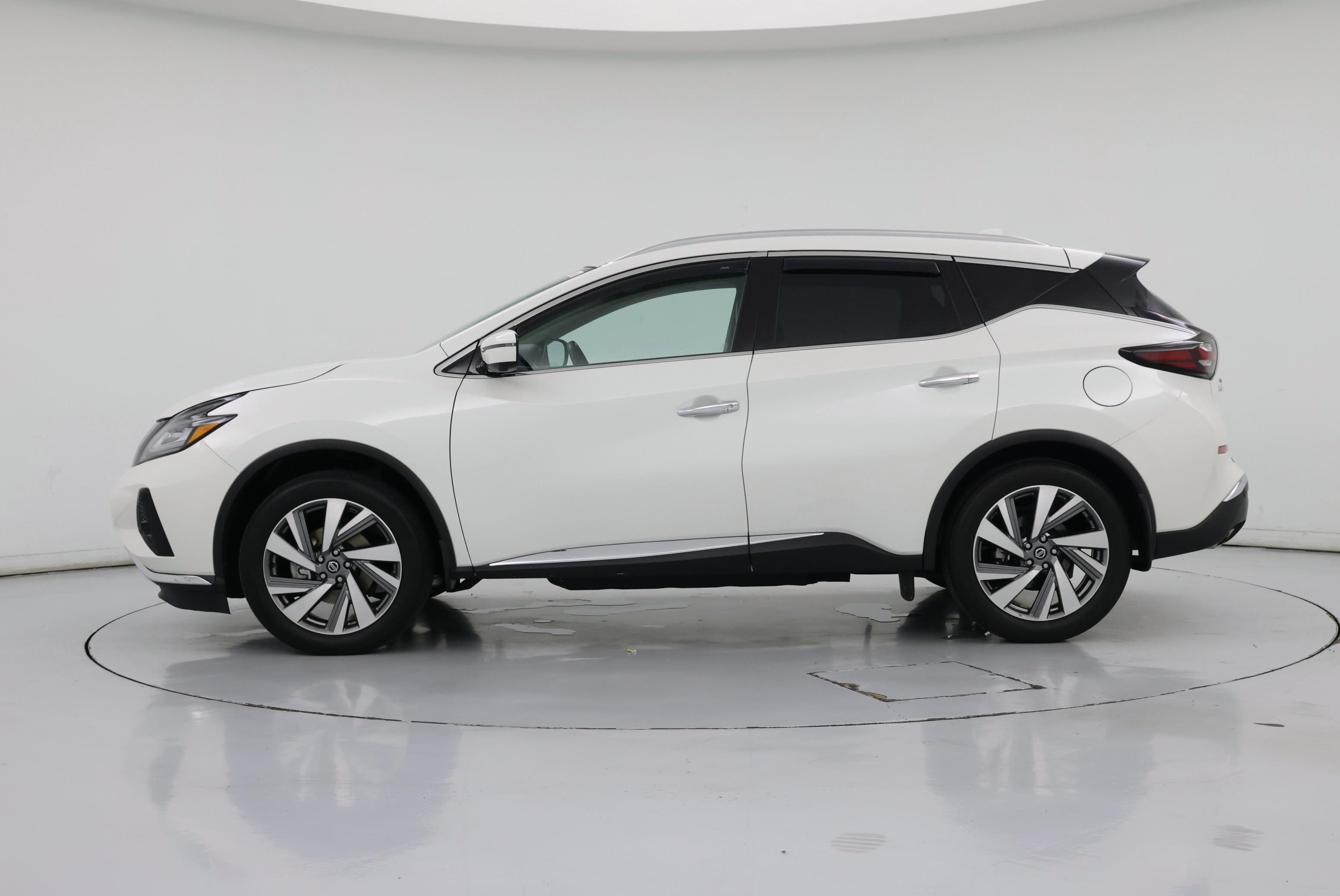 Thumbnail: 2020 Nissan Murano - 3