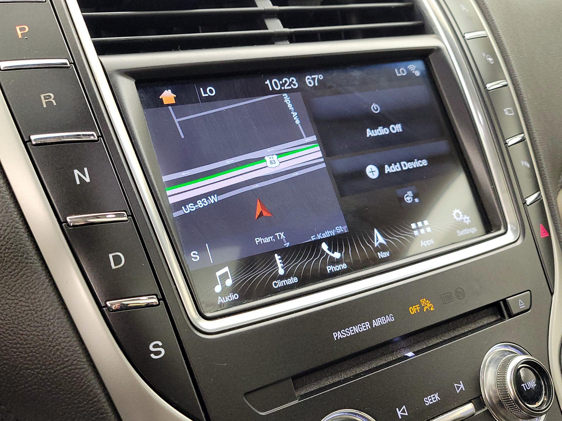Thumbnail: 2019 Lincoln Nautilus - 14