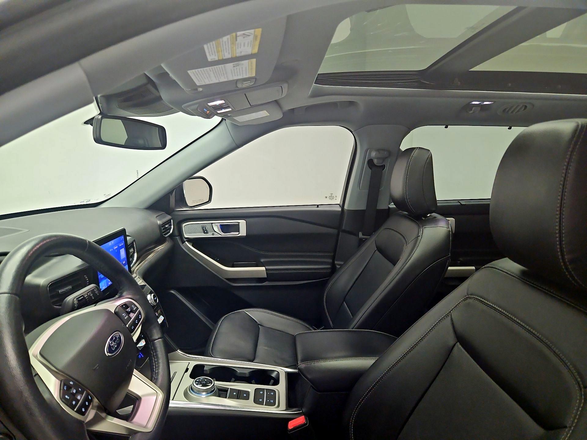 Thumbnail: 2021 Ford Explorer - 20