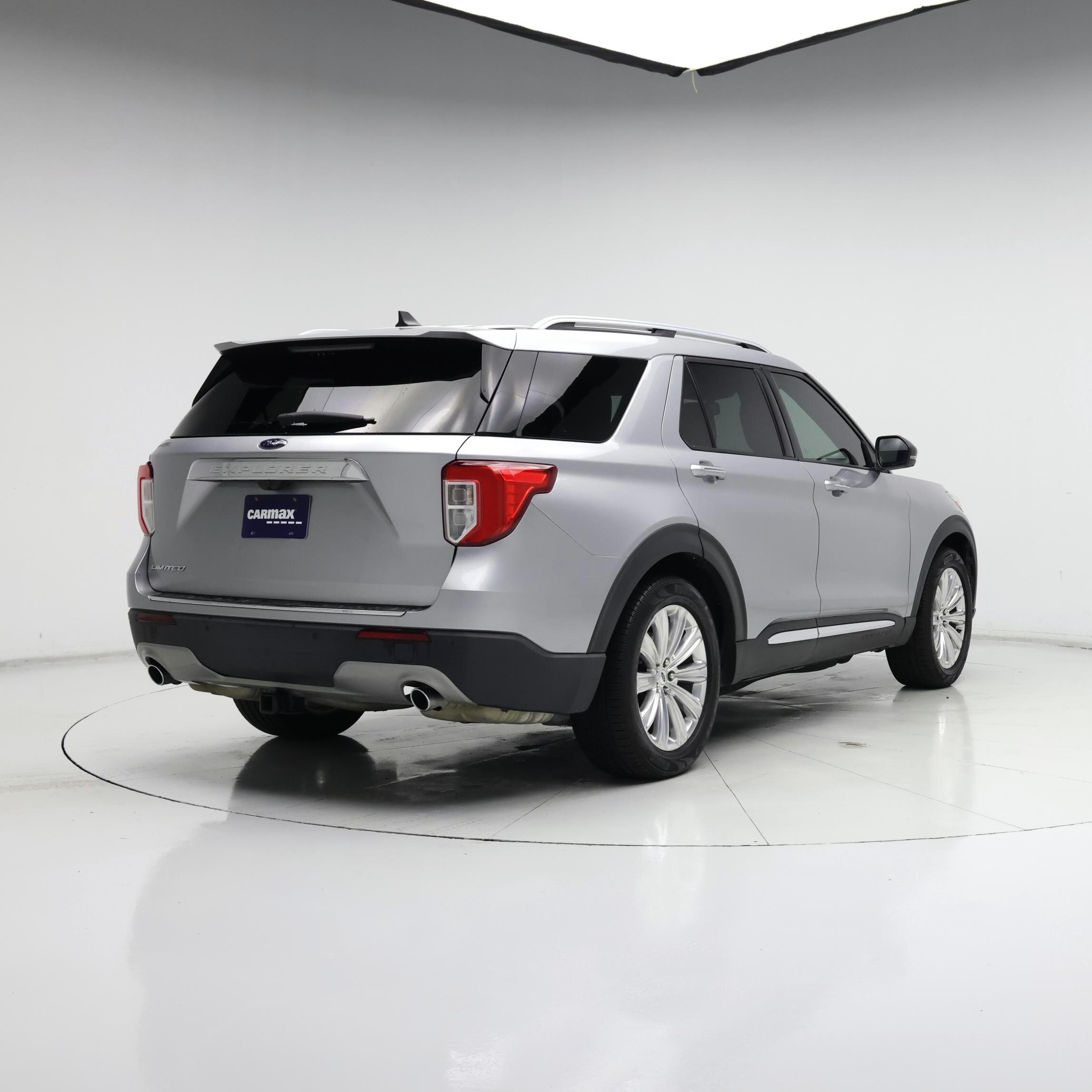 Thumbnail: 2021 Ford Explorer - 8