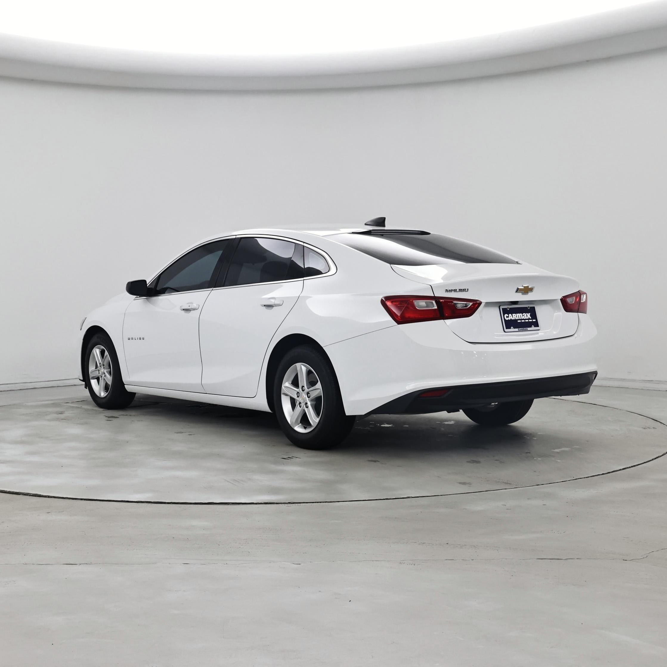 Thumbnail: 2023 Chevrolet Malibu - 2