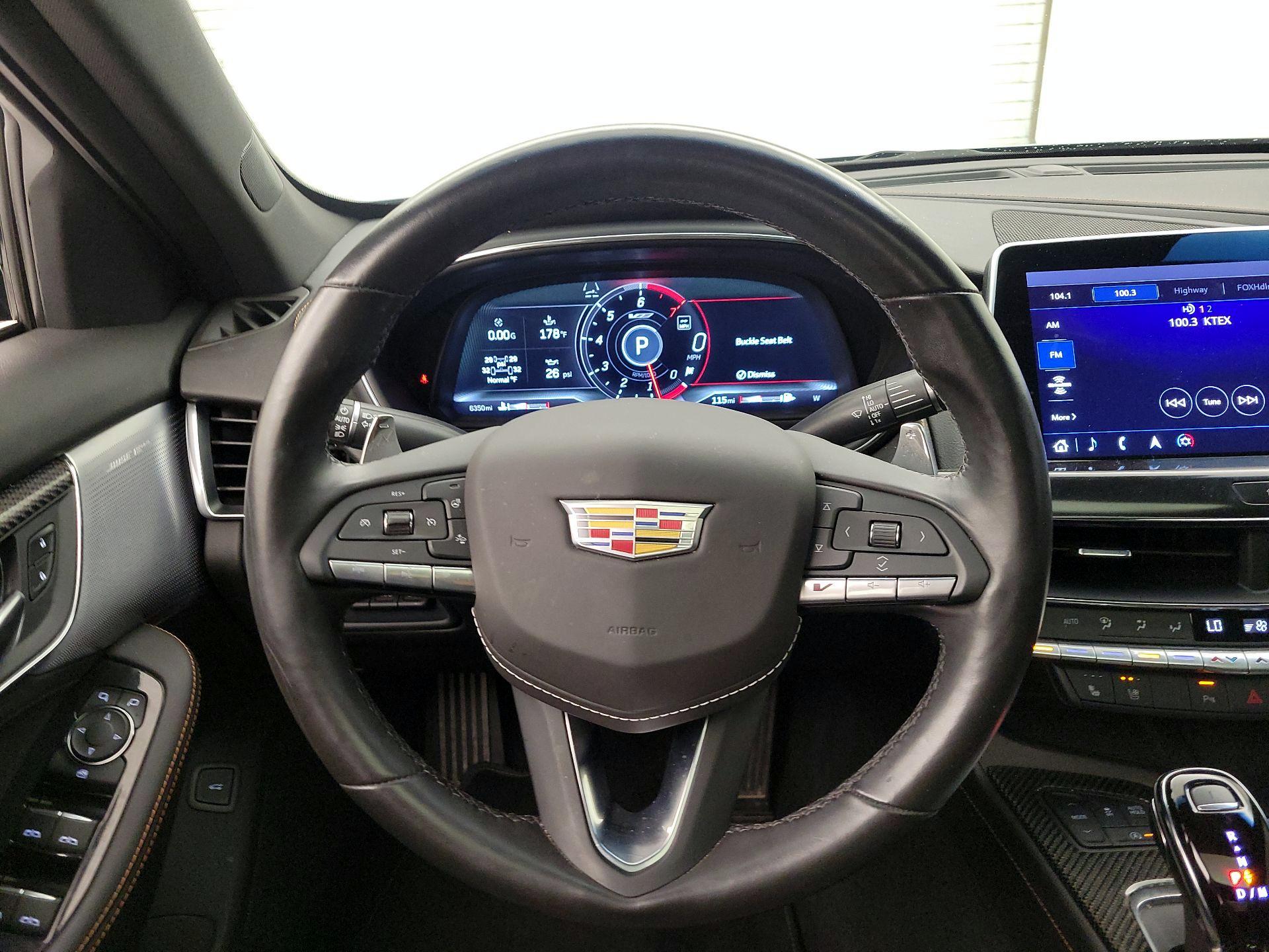Thumbnail: 2024 Cadillac CT5 - 10