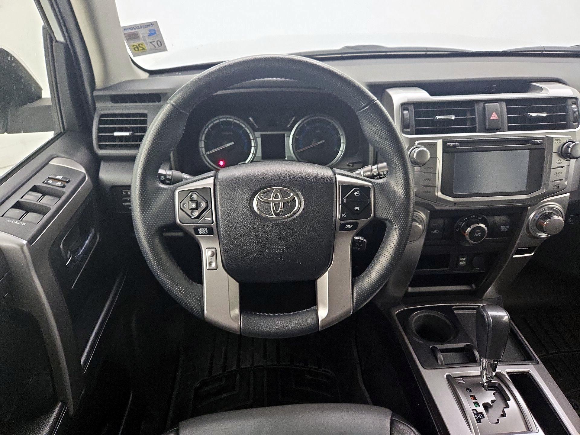 Thumbnail: 2016 Toyota 4Runner - 10