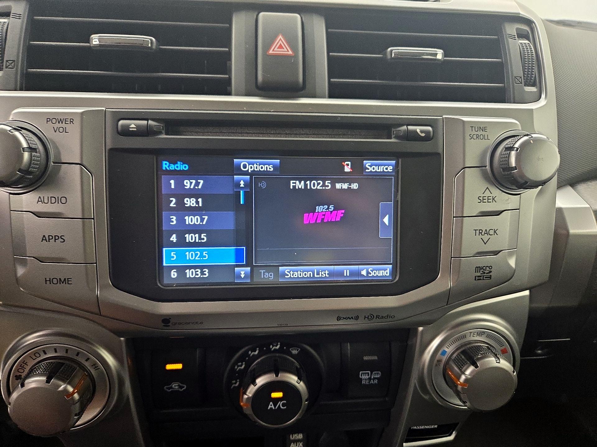 Thumbnail: 2016 Toyota 4Runner - 16