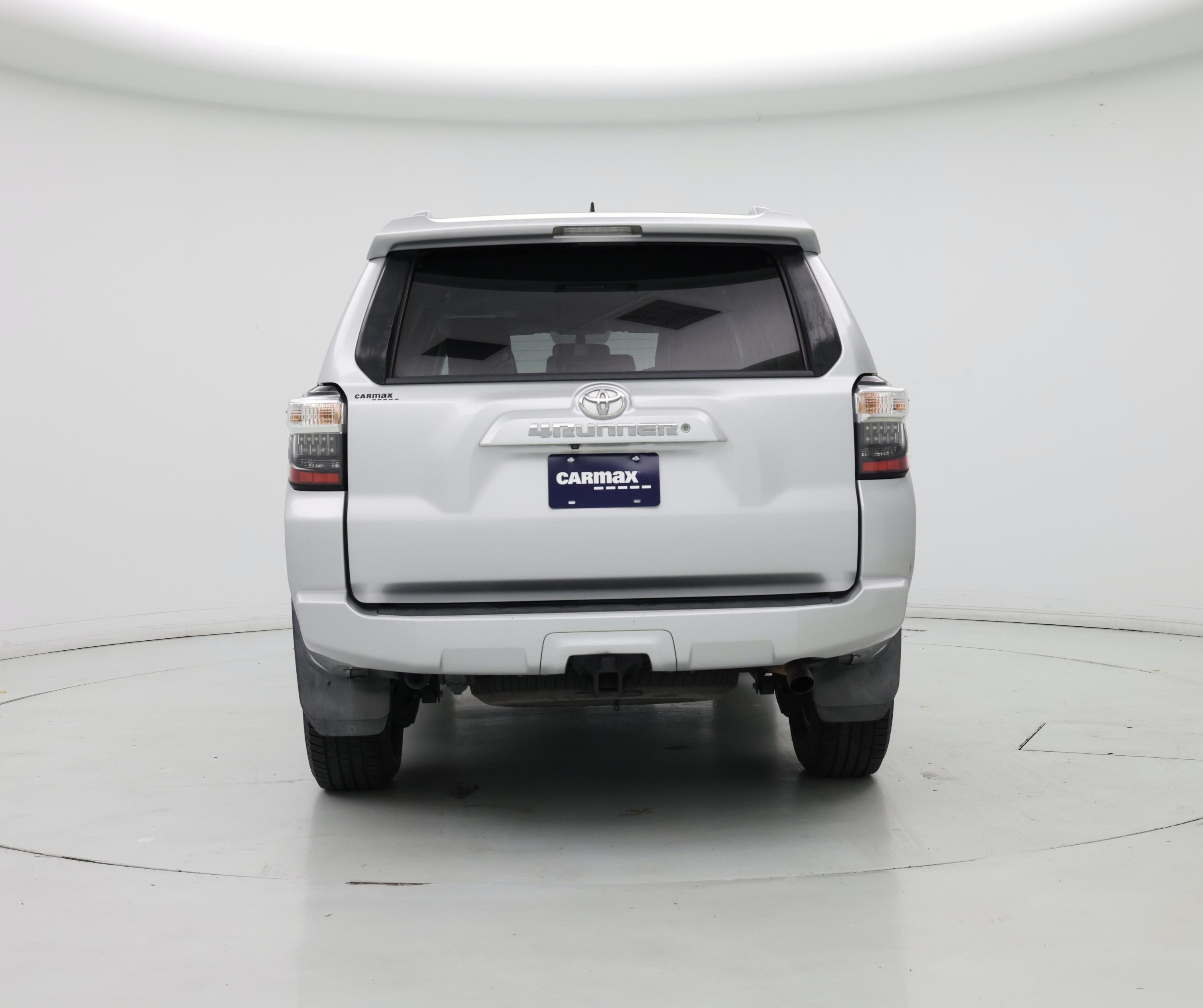Thumbnail: 2016 Toyota 4Runner - 6