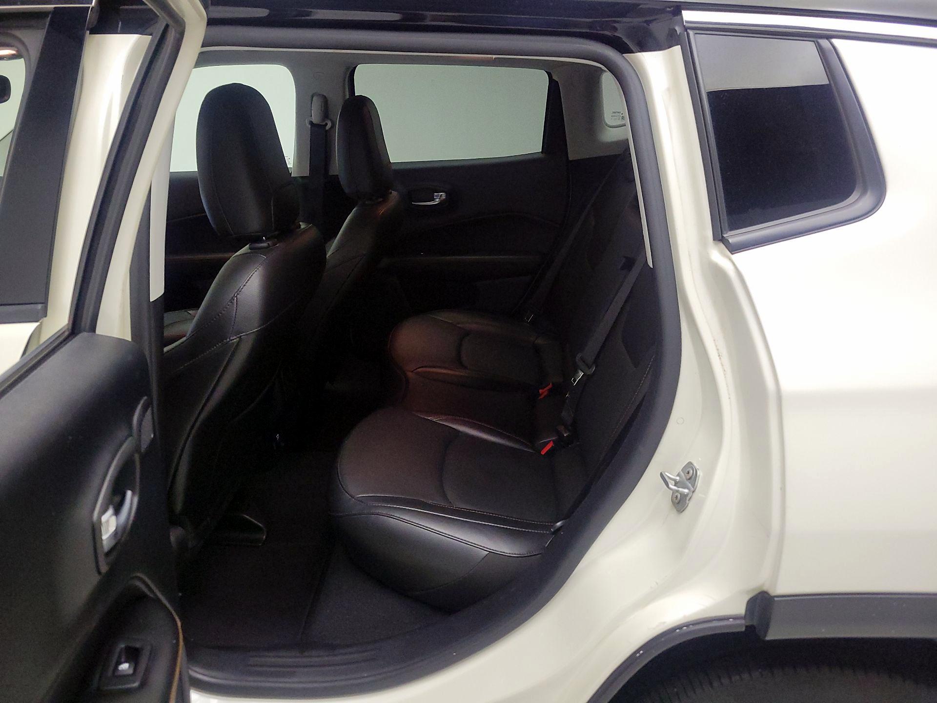 Thumbnail: 2021 Jeep Compass - 20