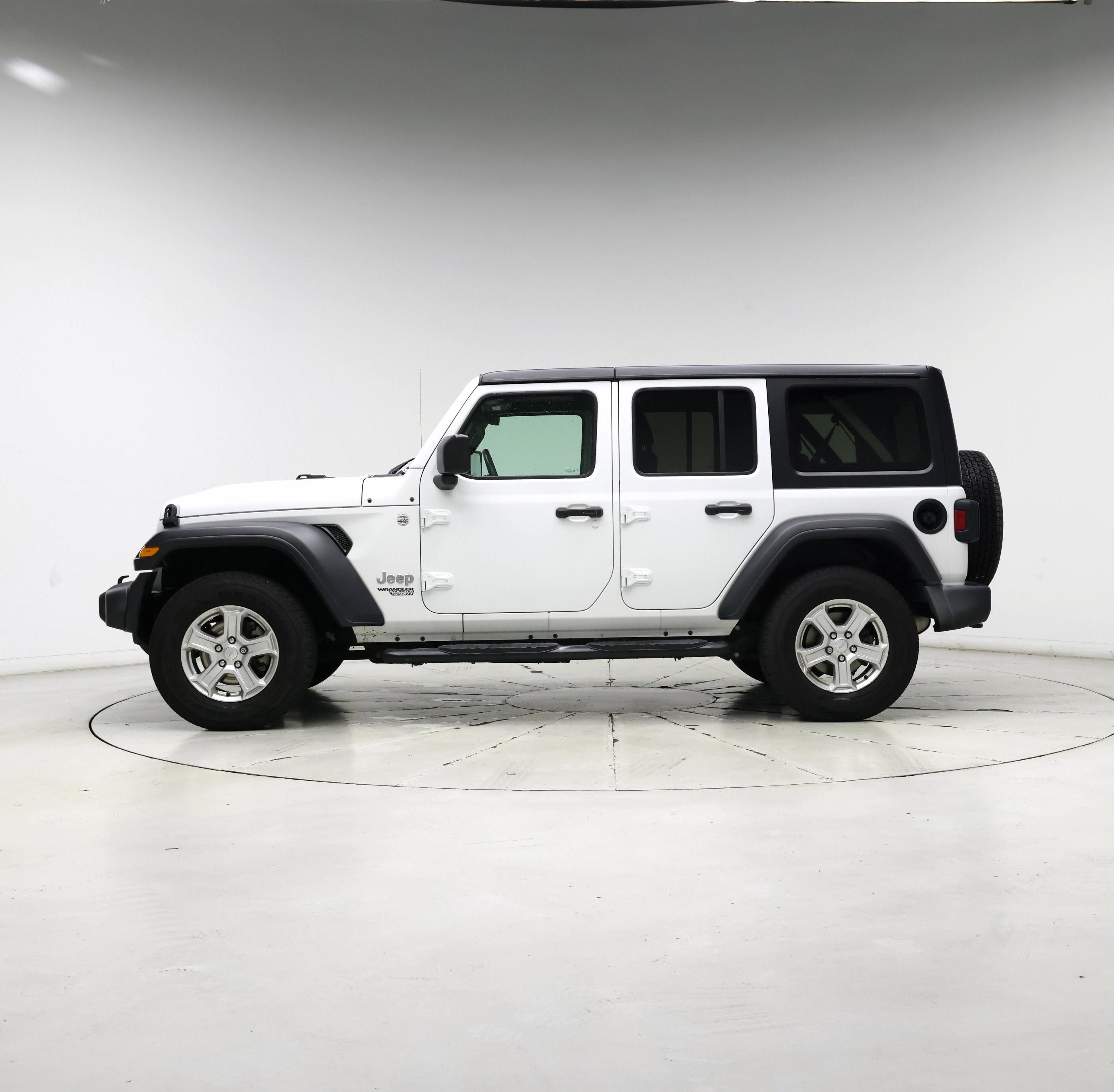 Thumbnail: 2019 Jeep Wrangler - 3