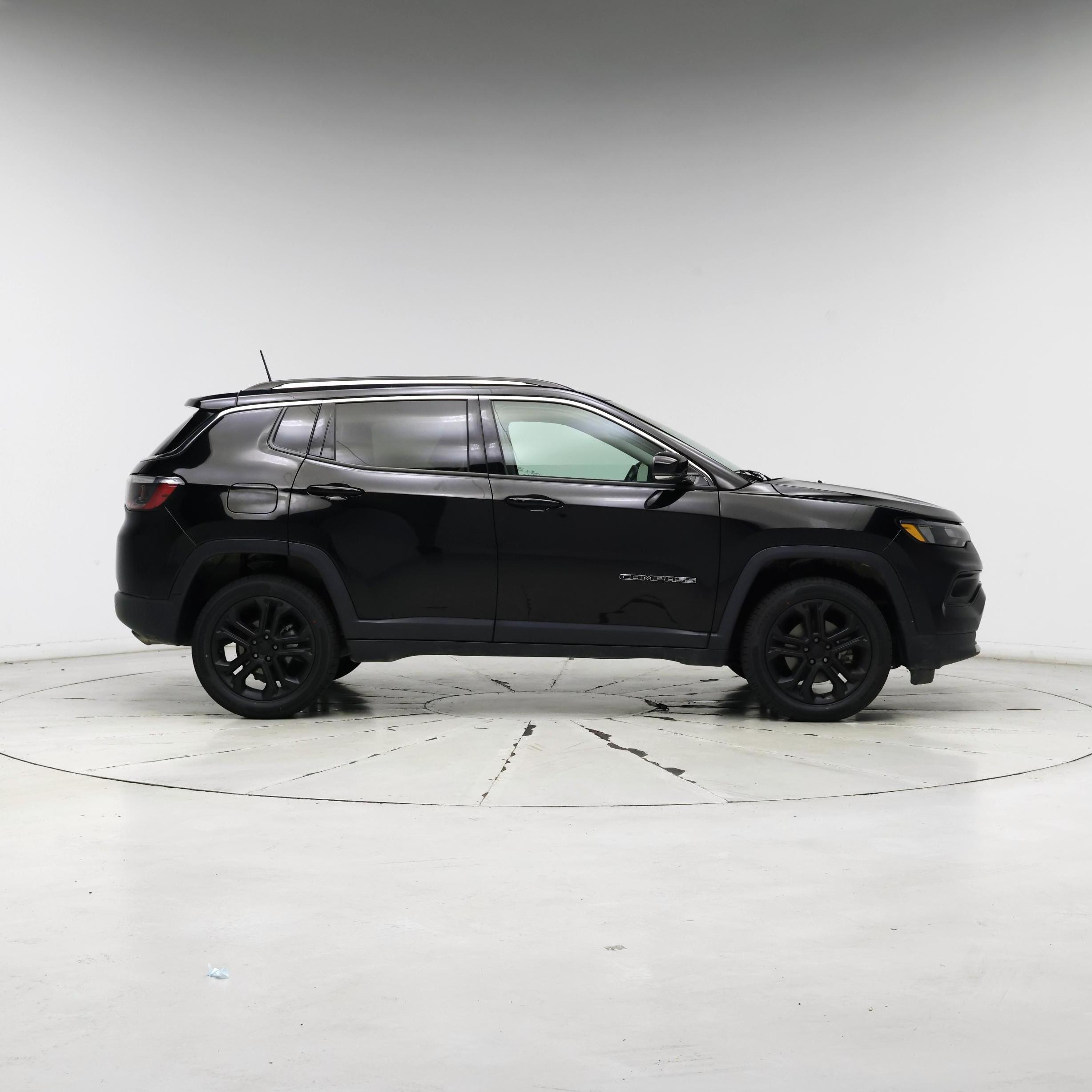 Thumbnail: 2022 Jeep Compass - 7