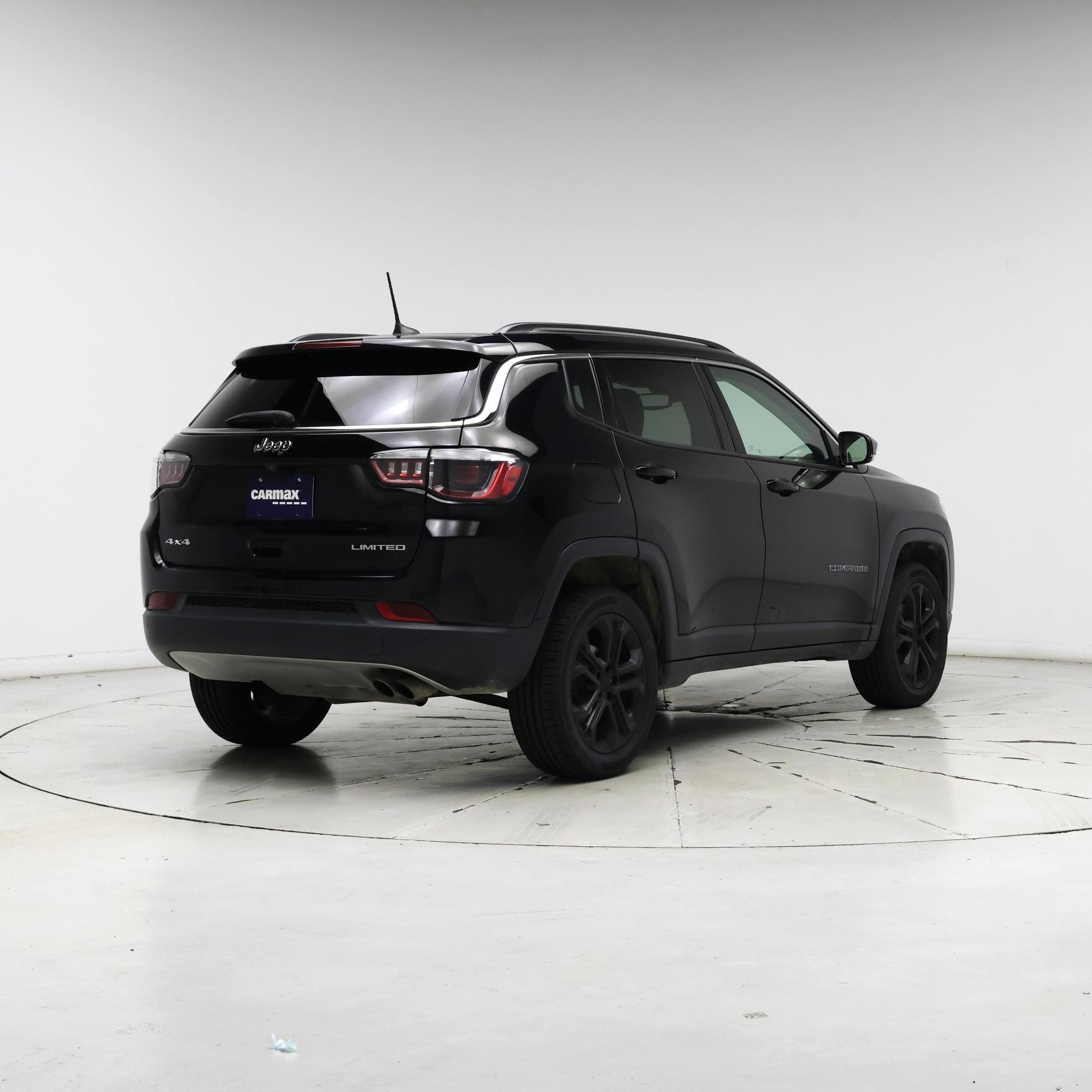 Thumbnail: 2022 Jeep Compass - 8