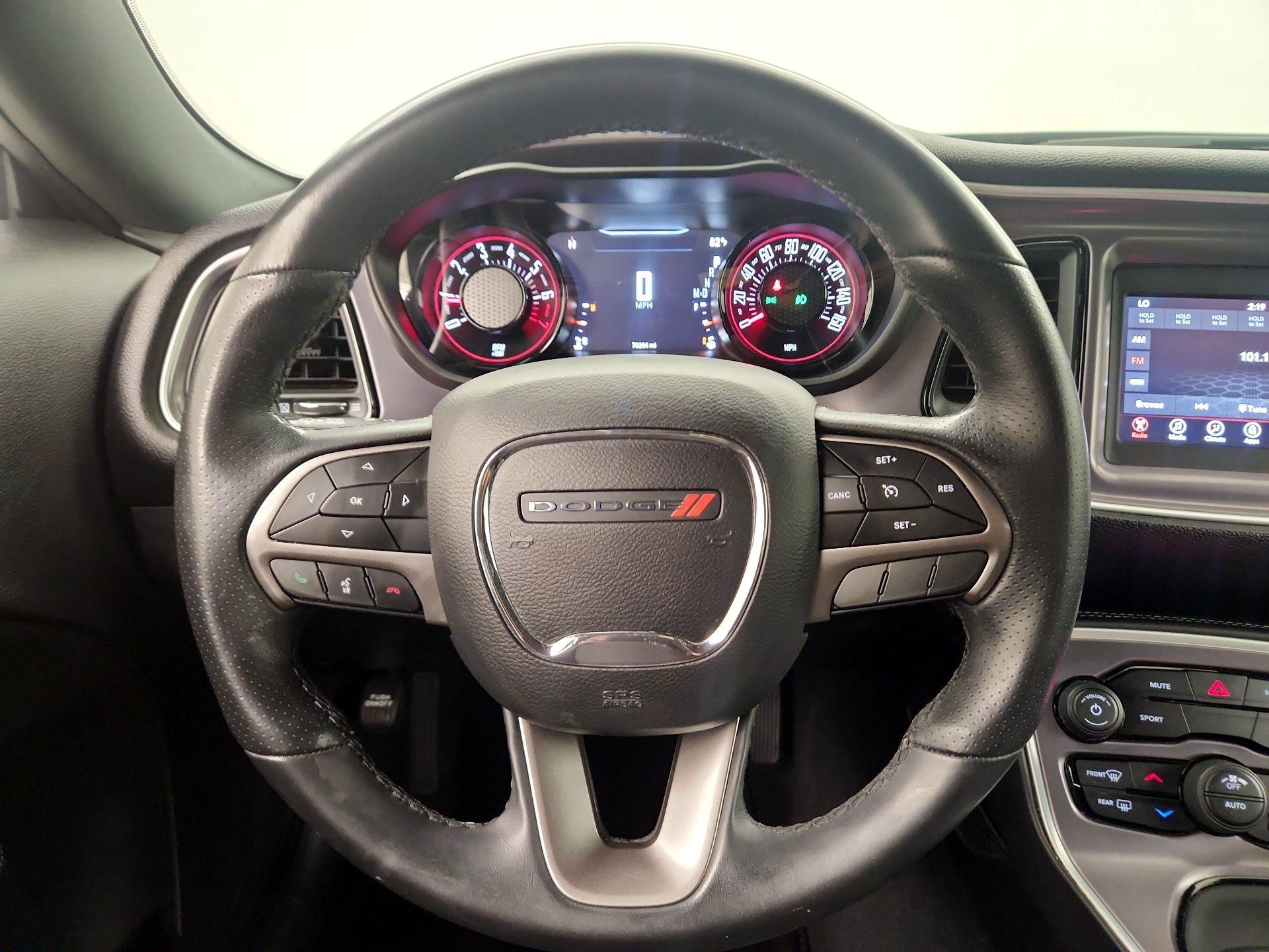 Thumbnail: 2019 Dodge Challenger - 10