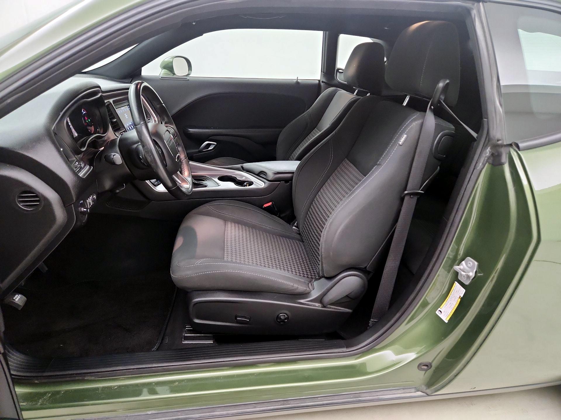 Thumbnail: 2019 Dodge Challenger - 11