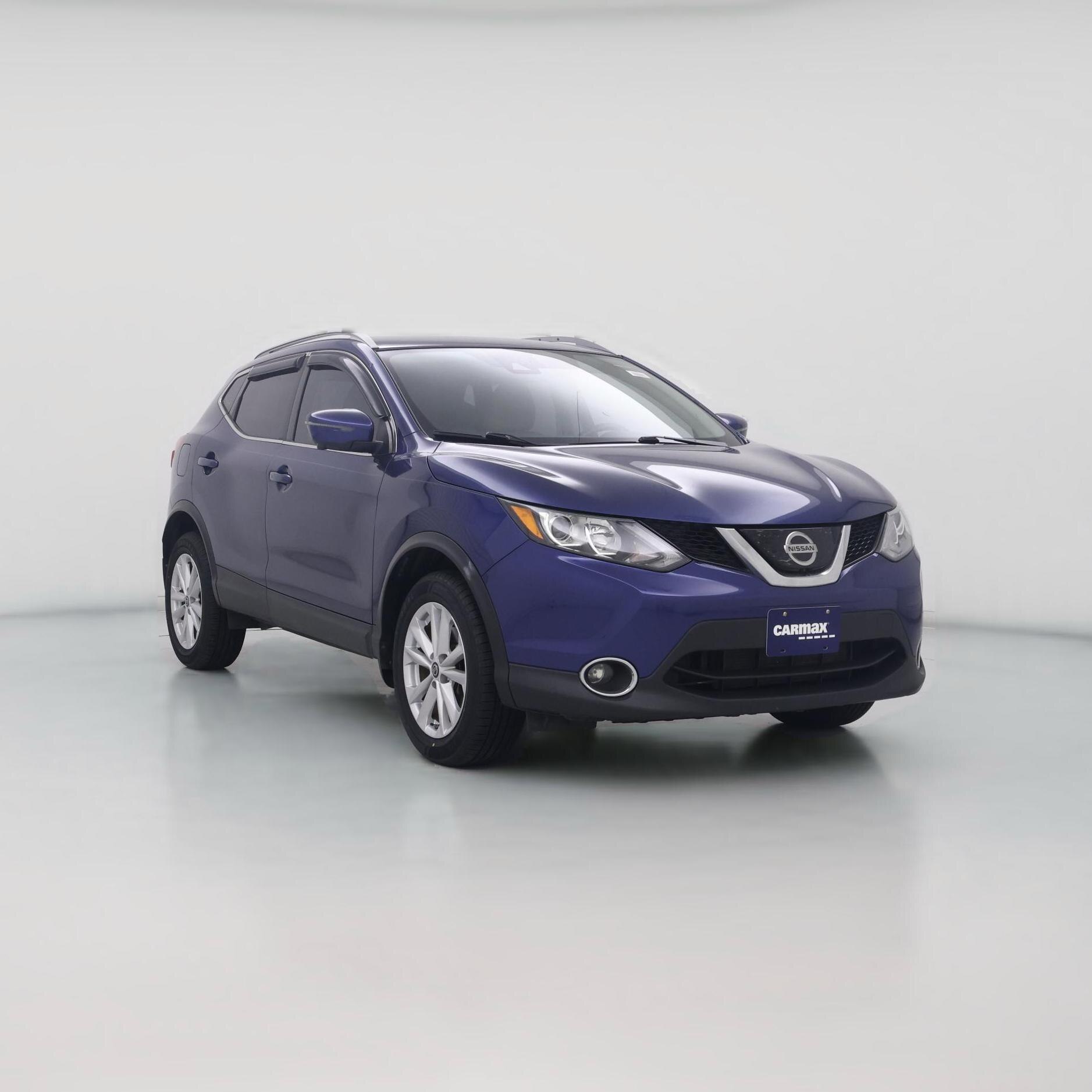 Thumbnail: 2019 Nissan Rogue Sport - 1