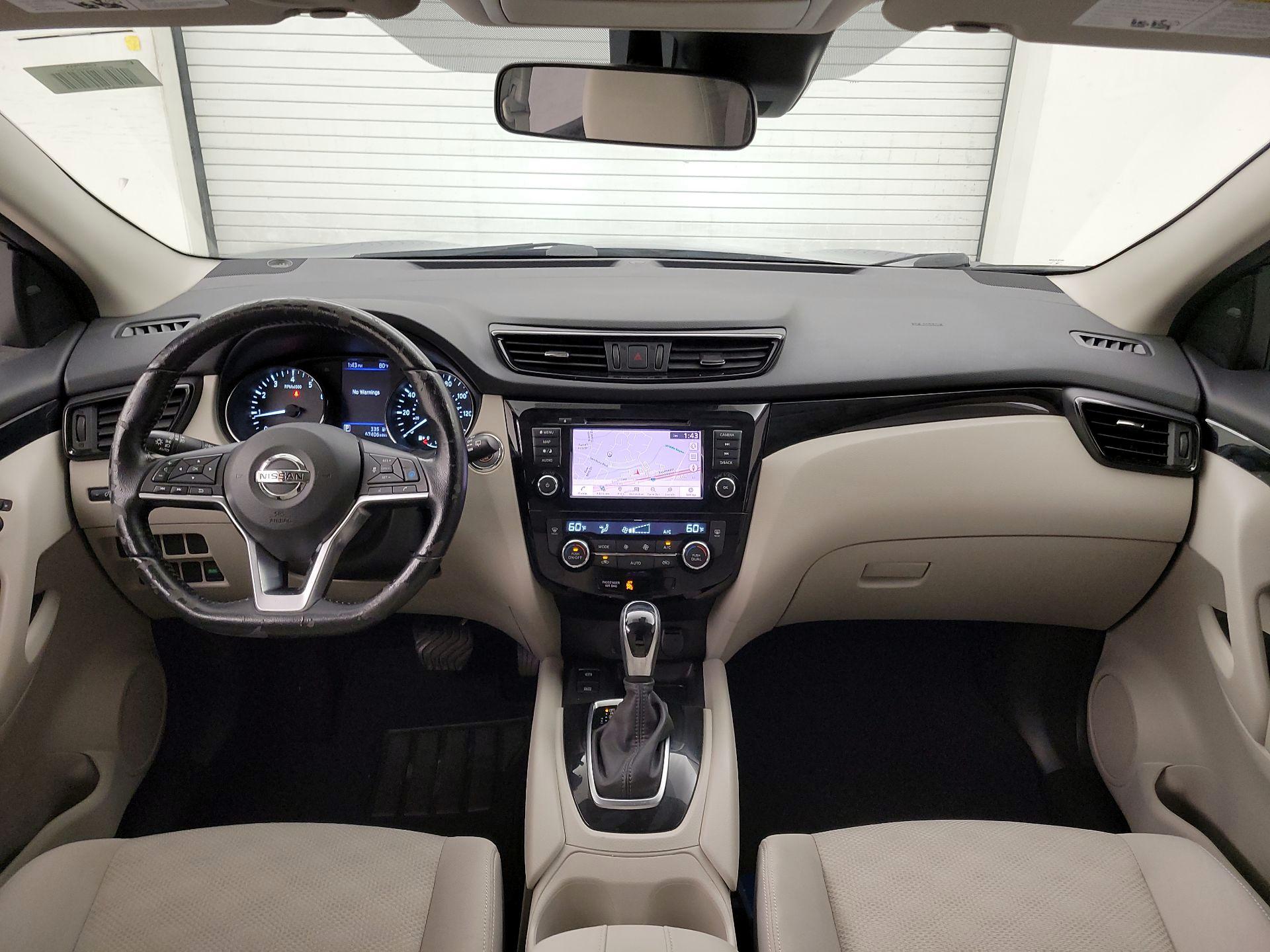 Thumbnail: 2019 Nissan Rogue Sport - 9