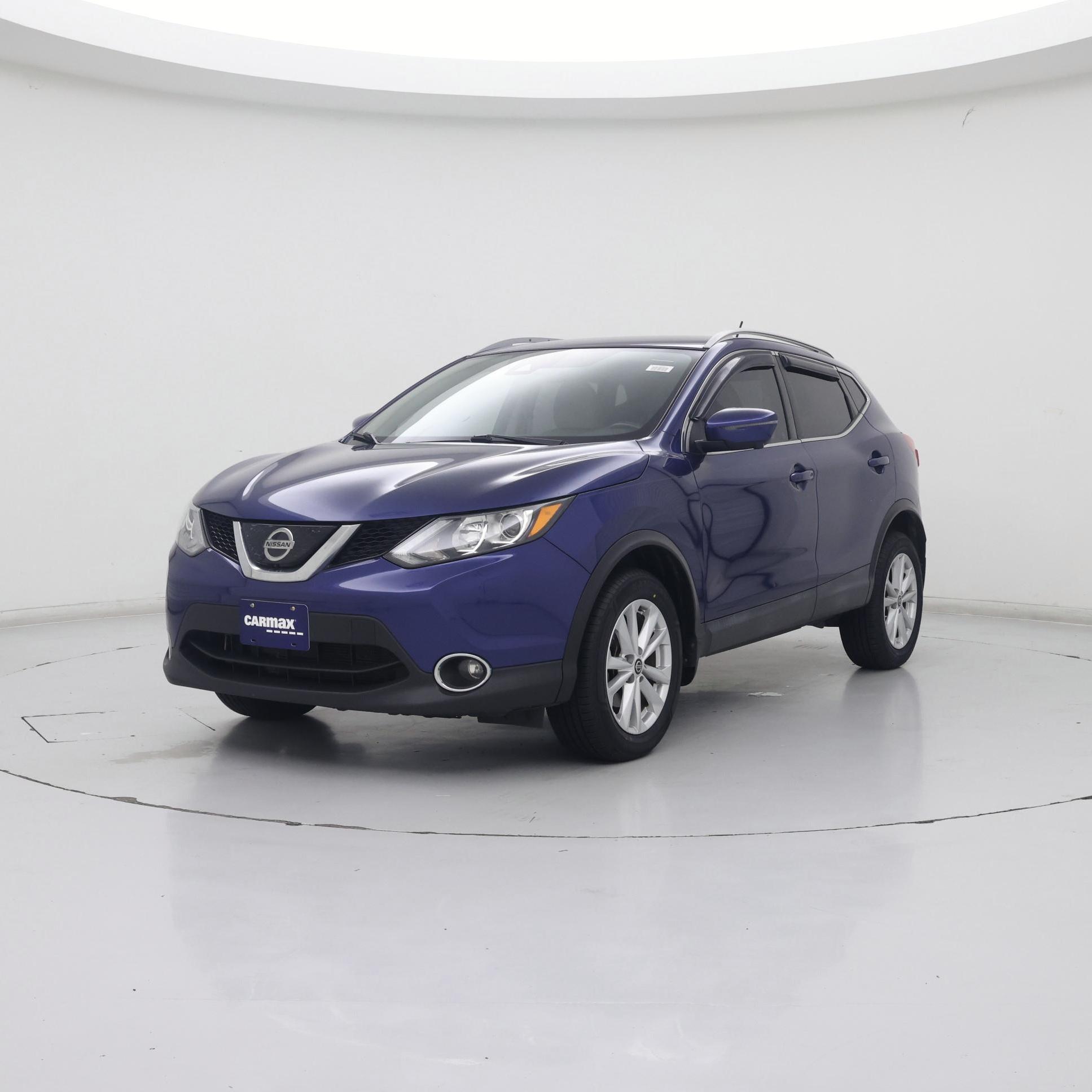 Thumbnail: 2019 Nissan Rogue Sport - 4