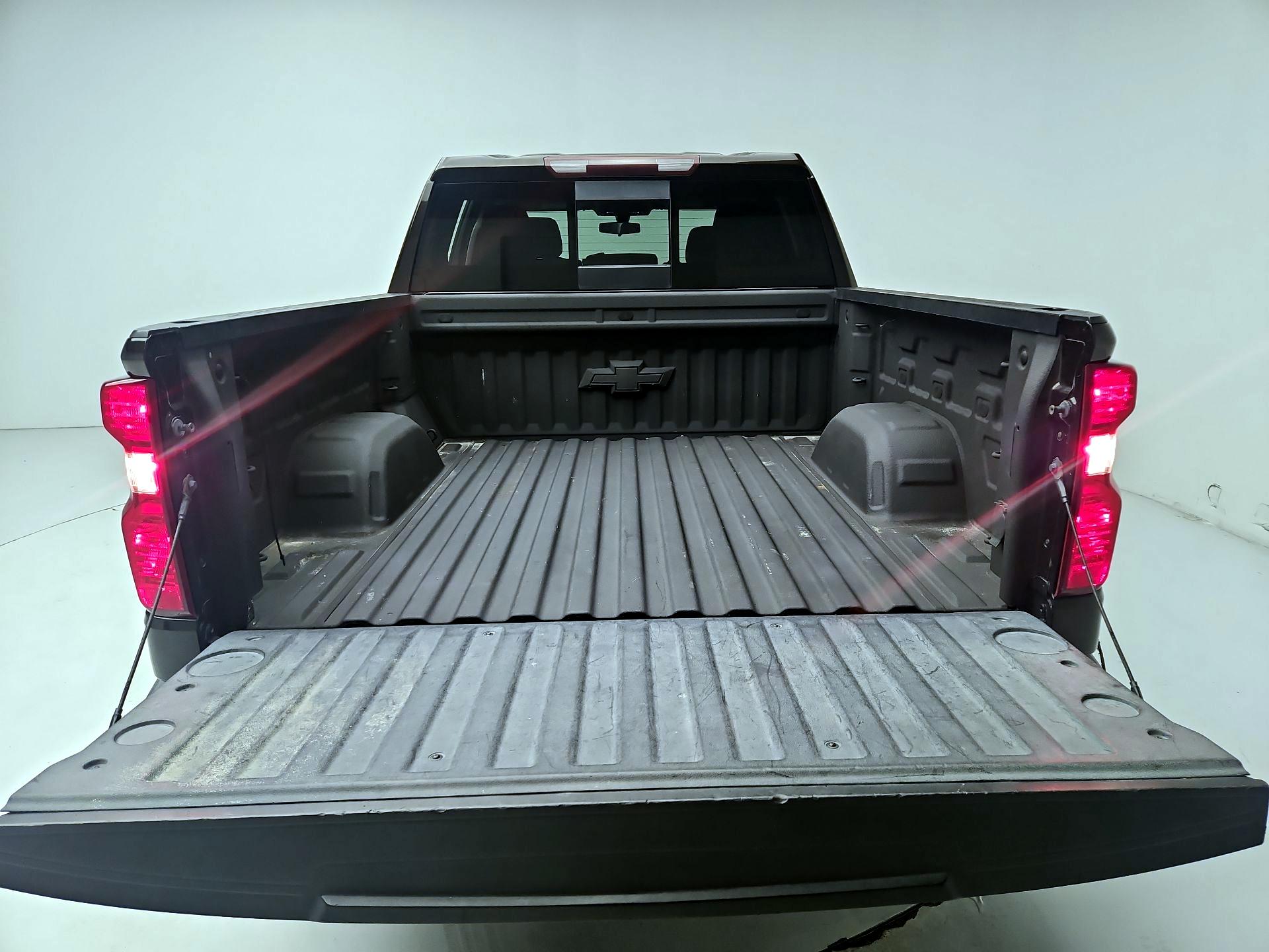 Thumbnail: 2019 Chevrolet Silverado 1500 - 20