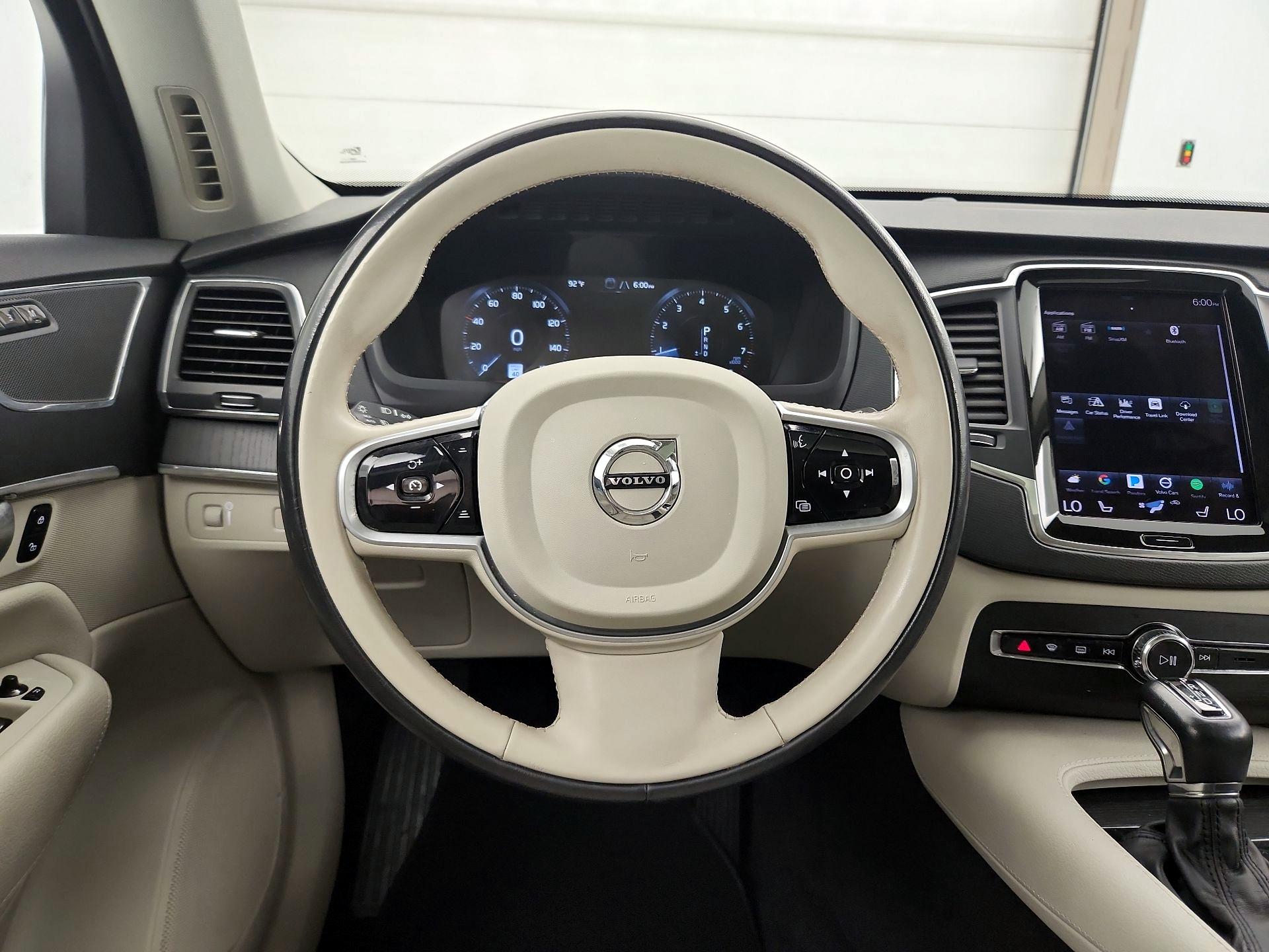 Thumbnail: 2020 Volvo XC90 - 10