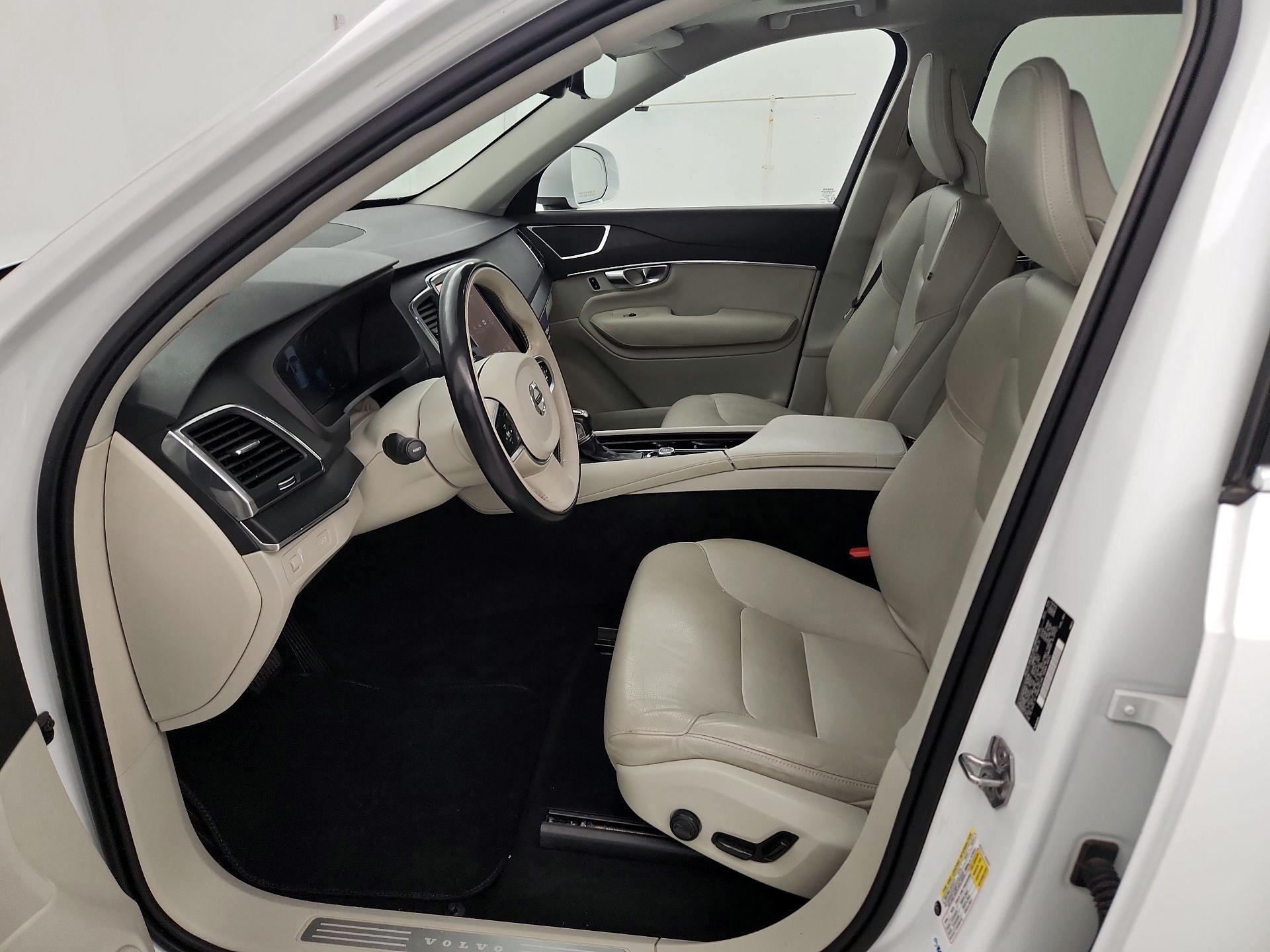 Thumbnail: 2020 Volvo XC90 - 11