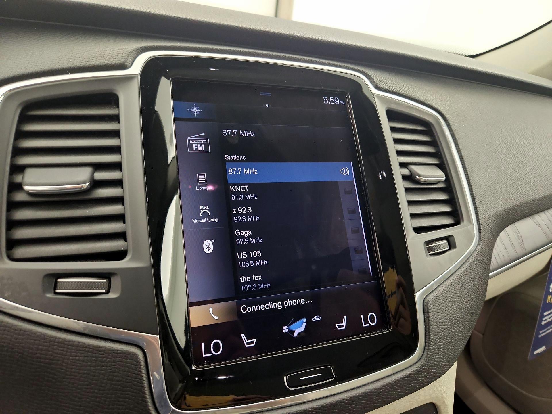 Thumbnail: 2020 Volvo XC90 - 15