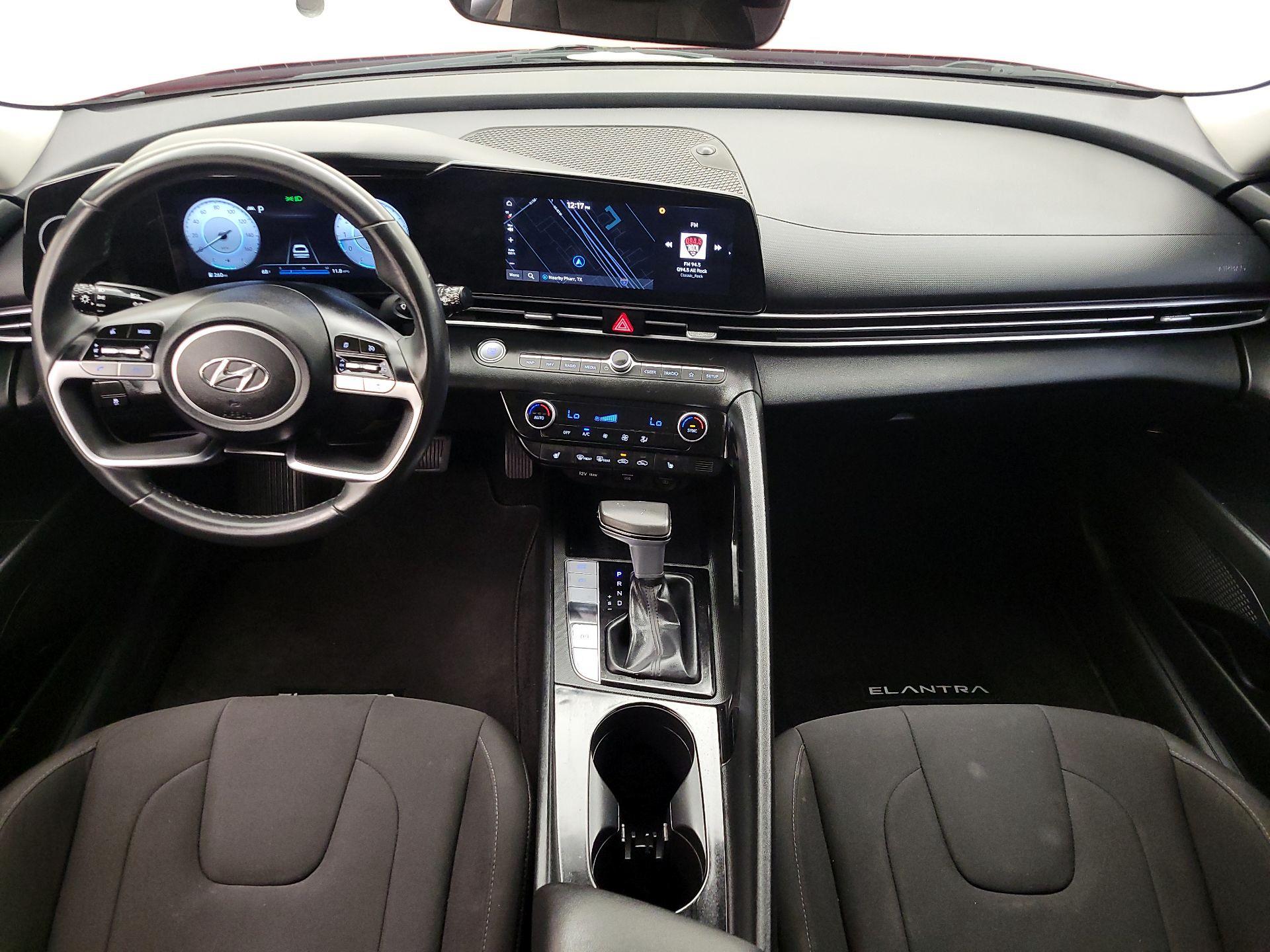 Thumbnail: 2023 Hyundai Elantra - 9